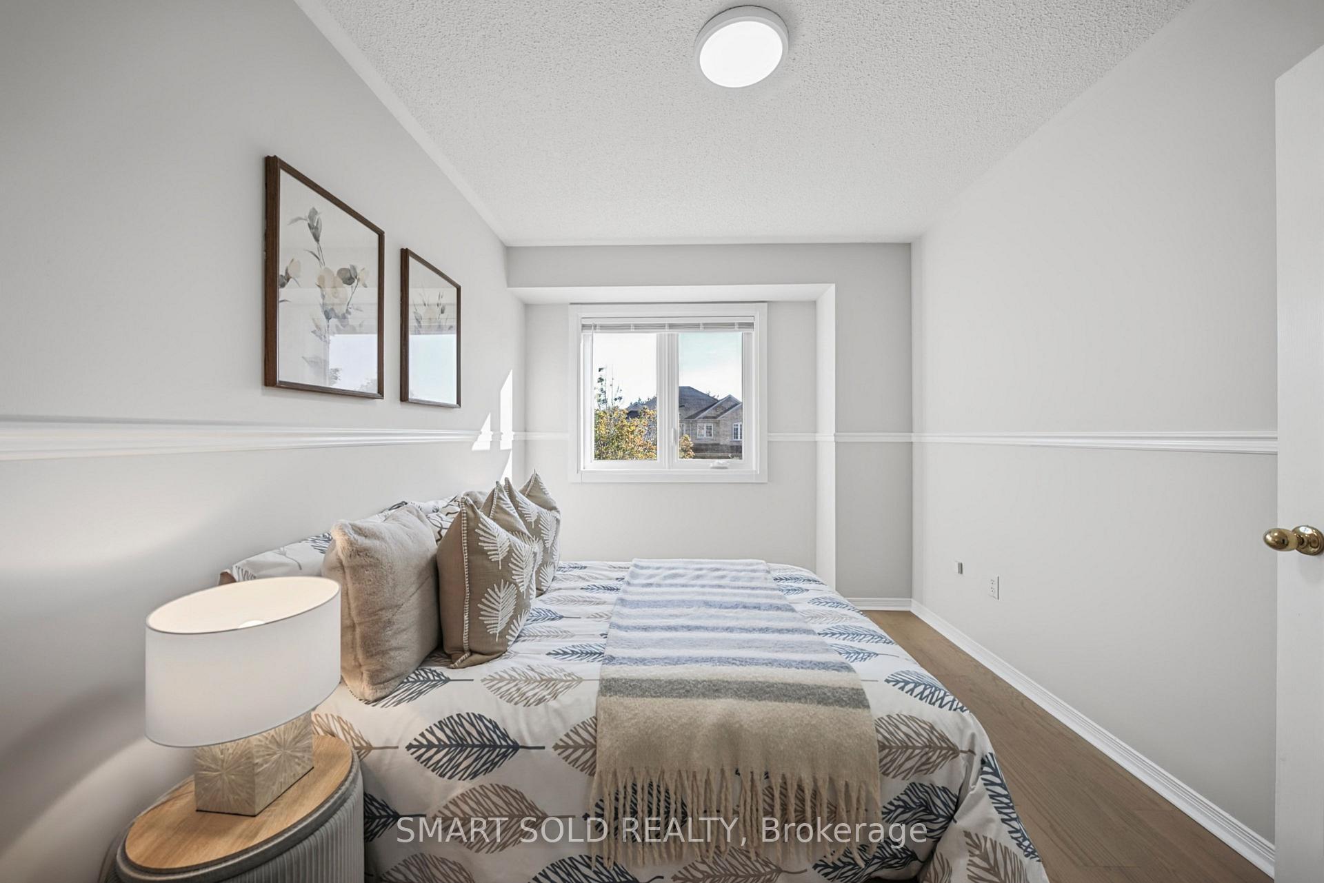 Photo 38 of 75 Rideau Drive, Richmond Hill, Langstaff — HOMEH