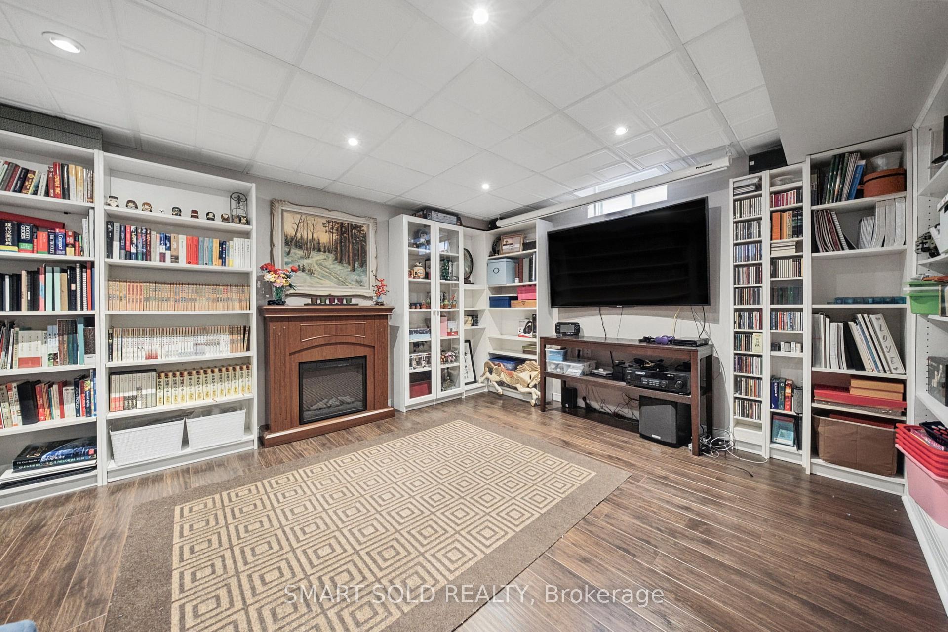 Photo 53 of 75 Rideau Drive, Richmond Hill, Langstaff — HOMEH