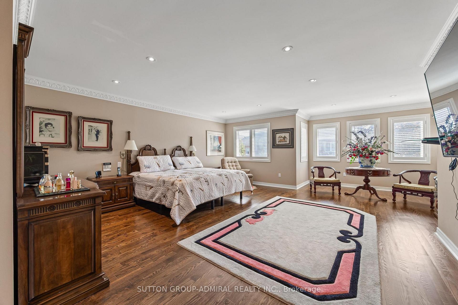 Photo 19 of 35 Strauss Road, Vaughan, Patterson — HOMEH