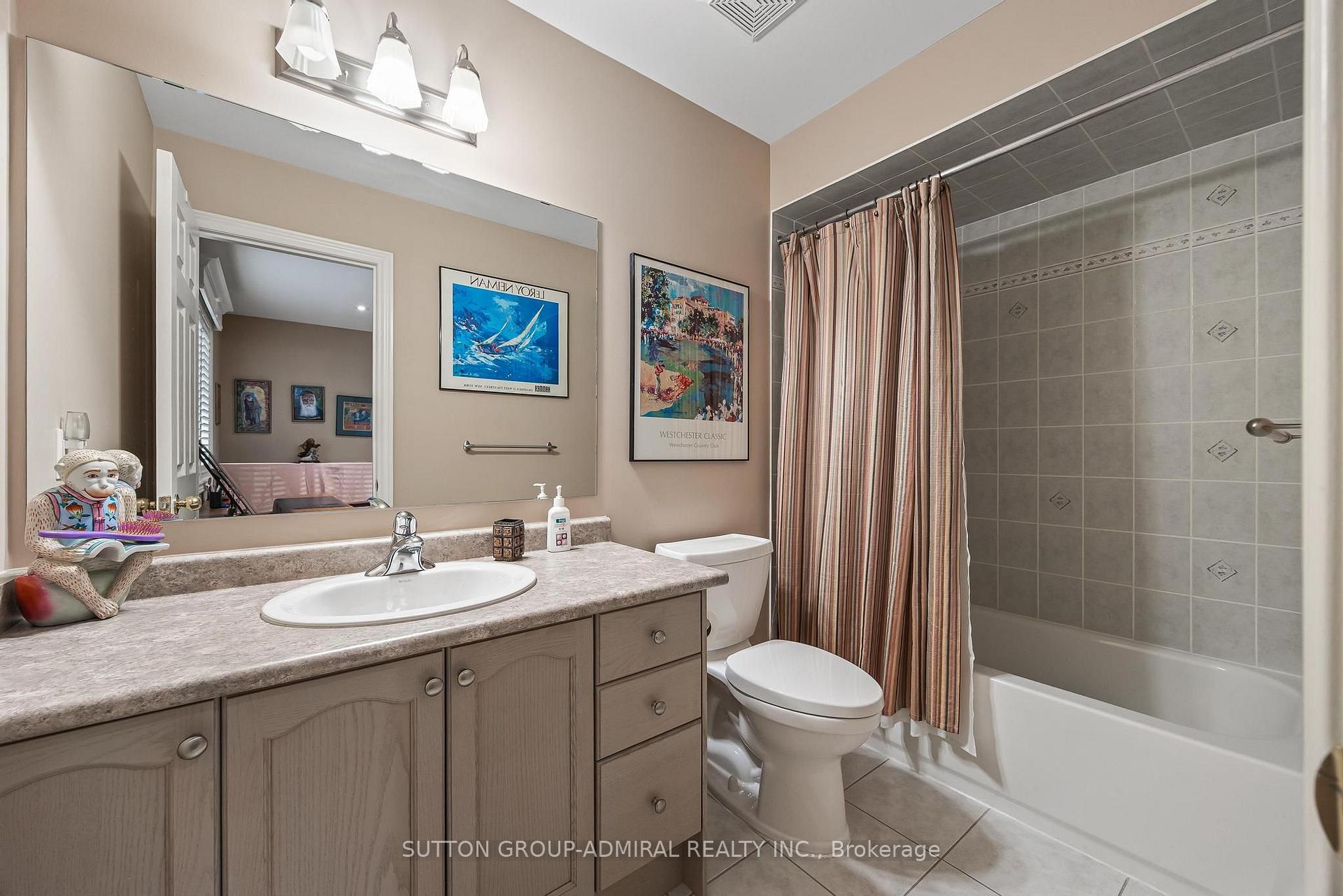 Photo 23 of 35 Strauss Road, Vaughan, Patterson — HOMEH