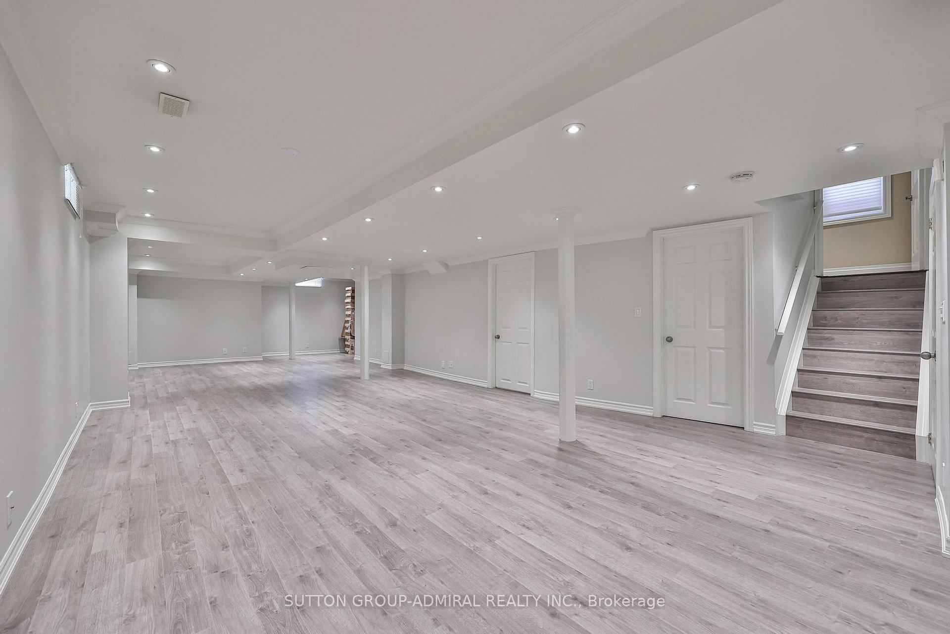 Photo 28 of 35 Strauss Road, Vaughan, Patterson — HOMEH