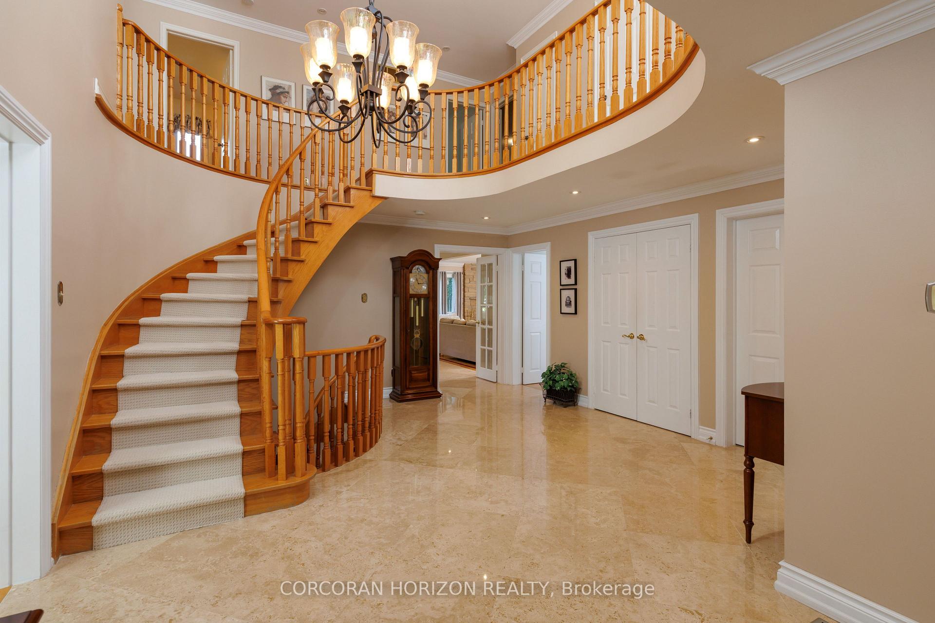 Photo 2 of 1807 Tattersall Way, Mississauga, Central Erin Mills — HOMEH
