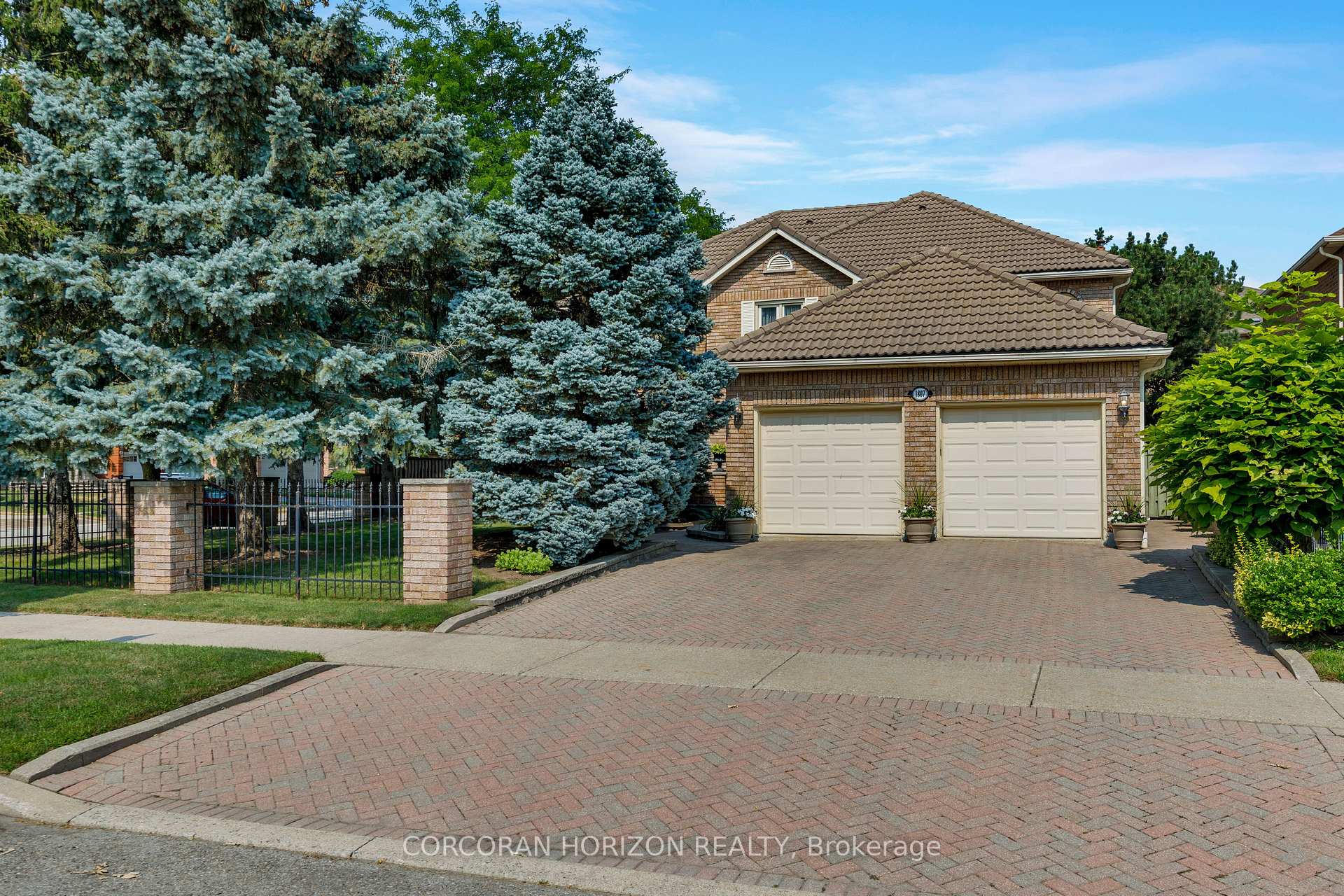Photo 7 of 1807 Tattersall Way, Mississauga, Central Erin Mills — HOMEH
