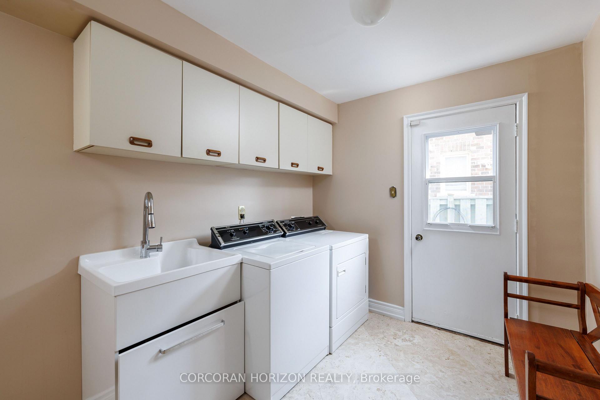 Photo 17 of 1807 Tattersall Way, Mississauga, Central Erin Mills — HOMEH