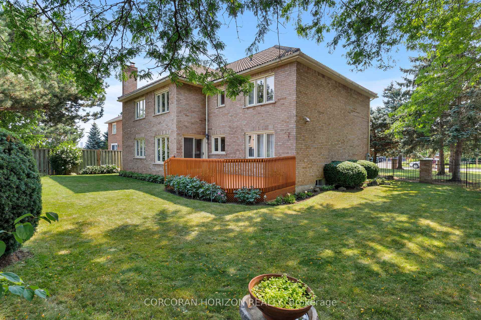 Photo 23 of 1807 Tattersall Way, Mississauga, Central Erin Mills — HOMEH