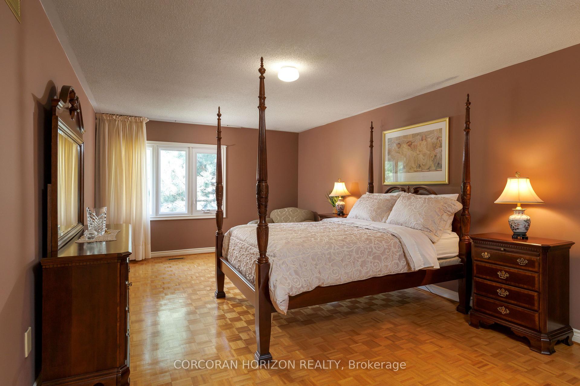 Photo 30 of 1807 Tattersall Way, Mississauga, Central Erin Mills — HOMEH