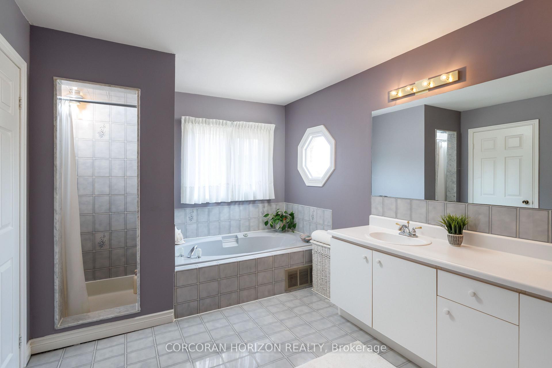 Photo 33 of 1807 Tattersall Way, Mississauga, Central Erin Mills — HOMEH