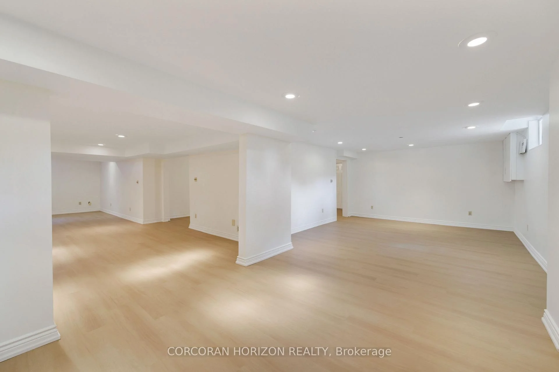 Photo 47 of 1807 Tattersall Way, Mississauga, Central Erin Mills — HOMEH