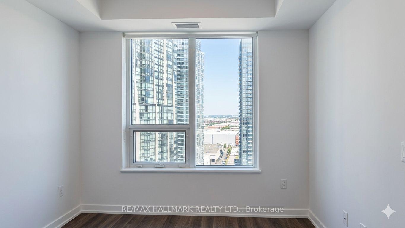 Photo 6 of Unit 1812, 5 Meadowdale Road, Vaughan, Vaughan Corporate Centre — HOMEH
