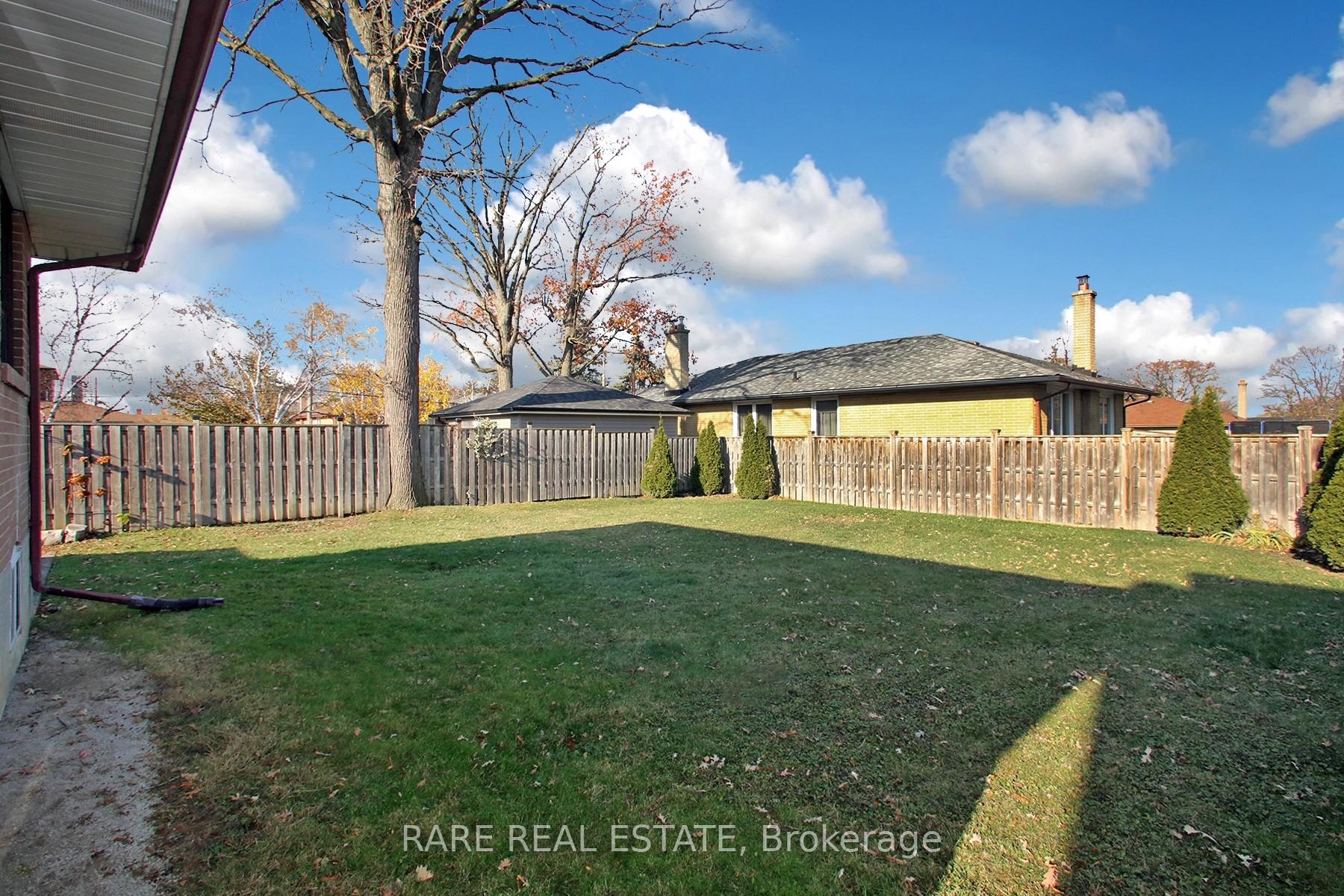 Photo 22 of Unit Bsmt, 238 Gary Drive, North York, Humberlea-Pelmo Park — HOMEH