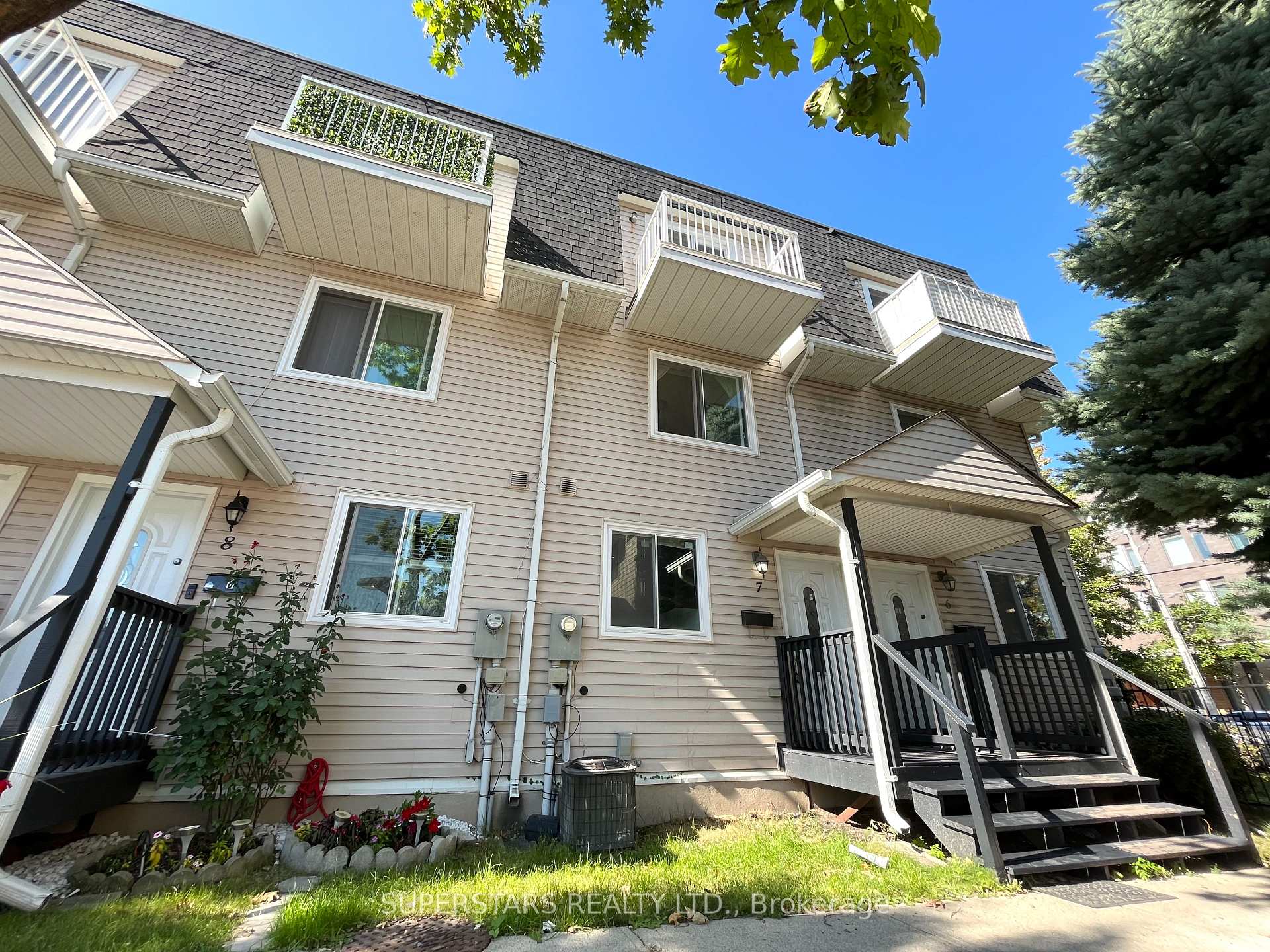 Photo 1 of Unit 7, 38 St Lawrence Street, Toronto, Moss Park — HOMEH