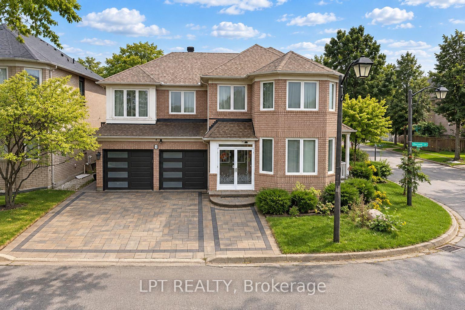 Photo 1 of 1 Saxony Drive, Markham, Berczy — HOMEH