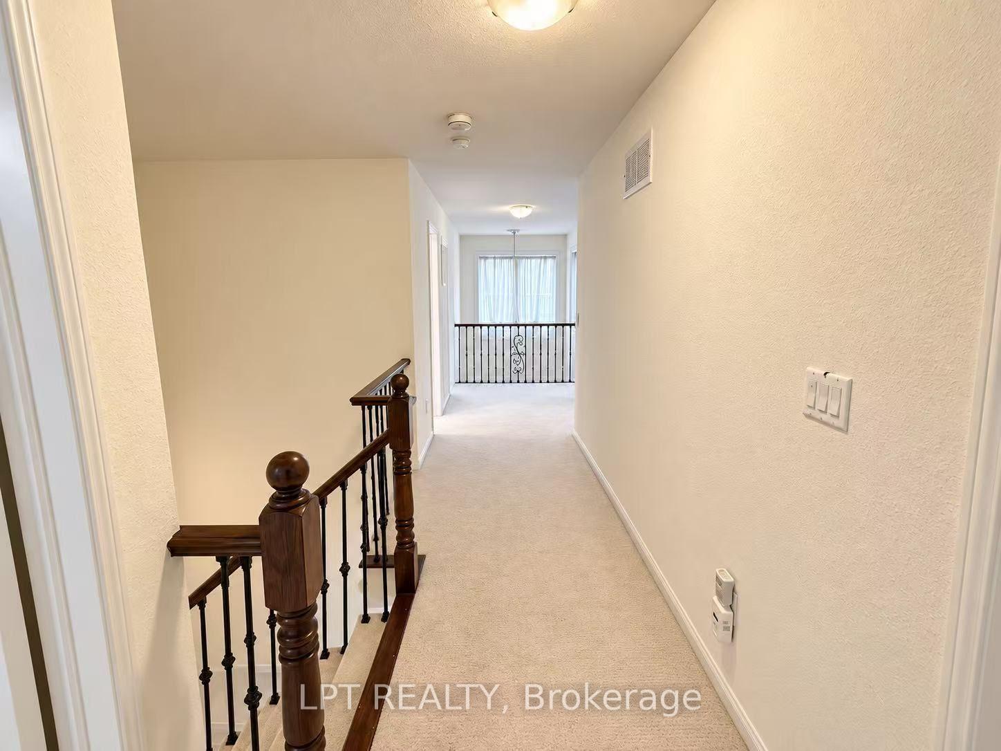 Photo 19 of 1 Saxony Drive, Markham, Berczy — HOMEH