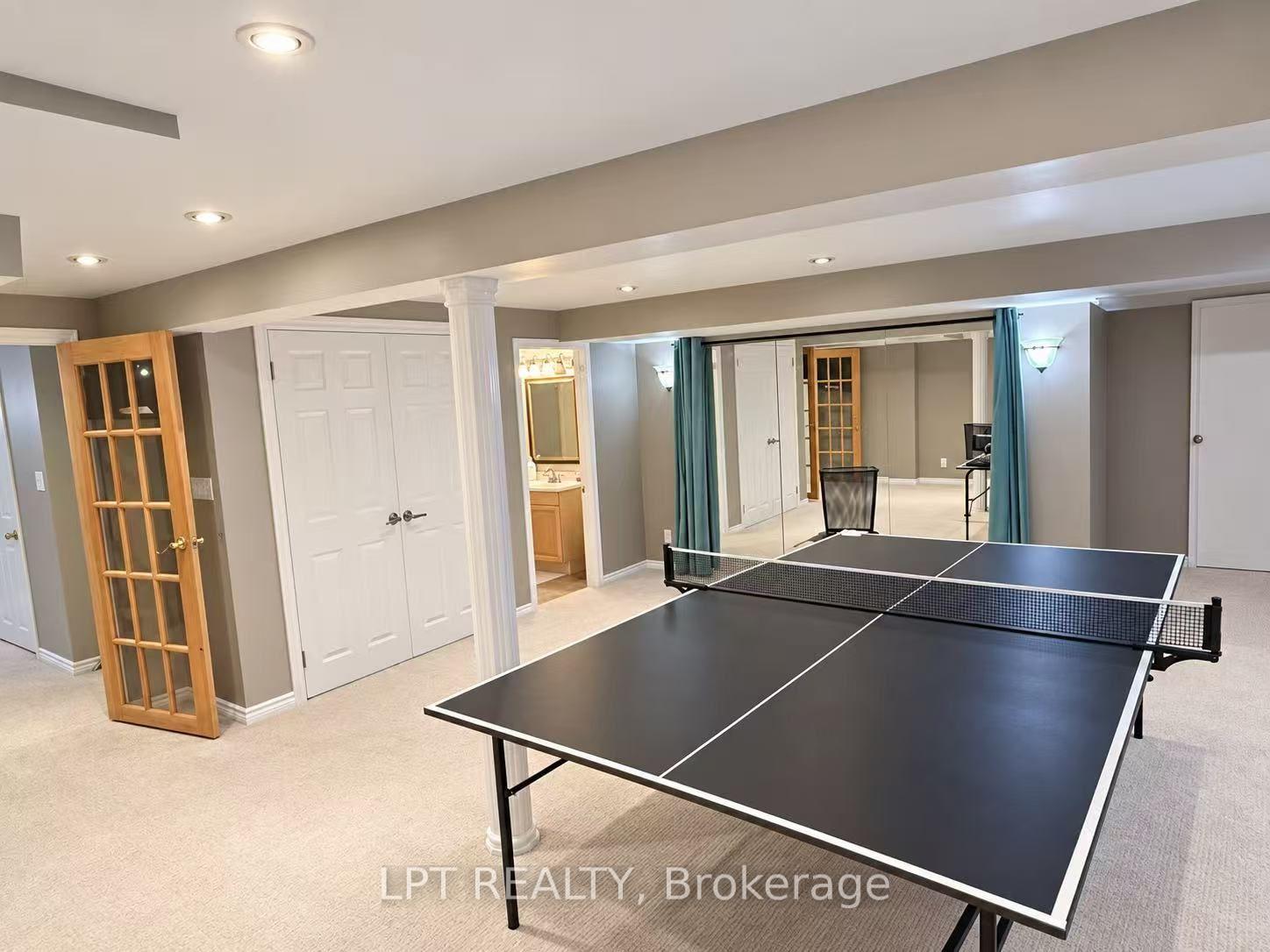 Photo 30 of 1 Saxony Drive, Markham, Berczy — HOMEH