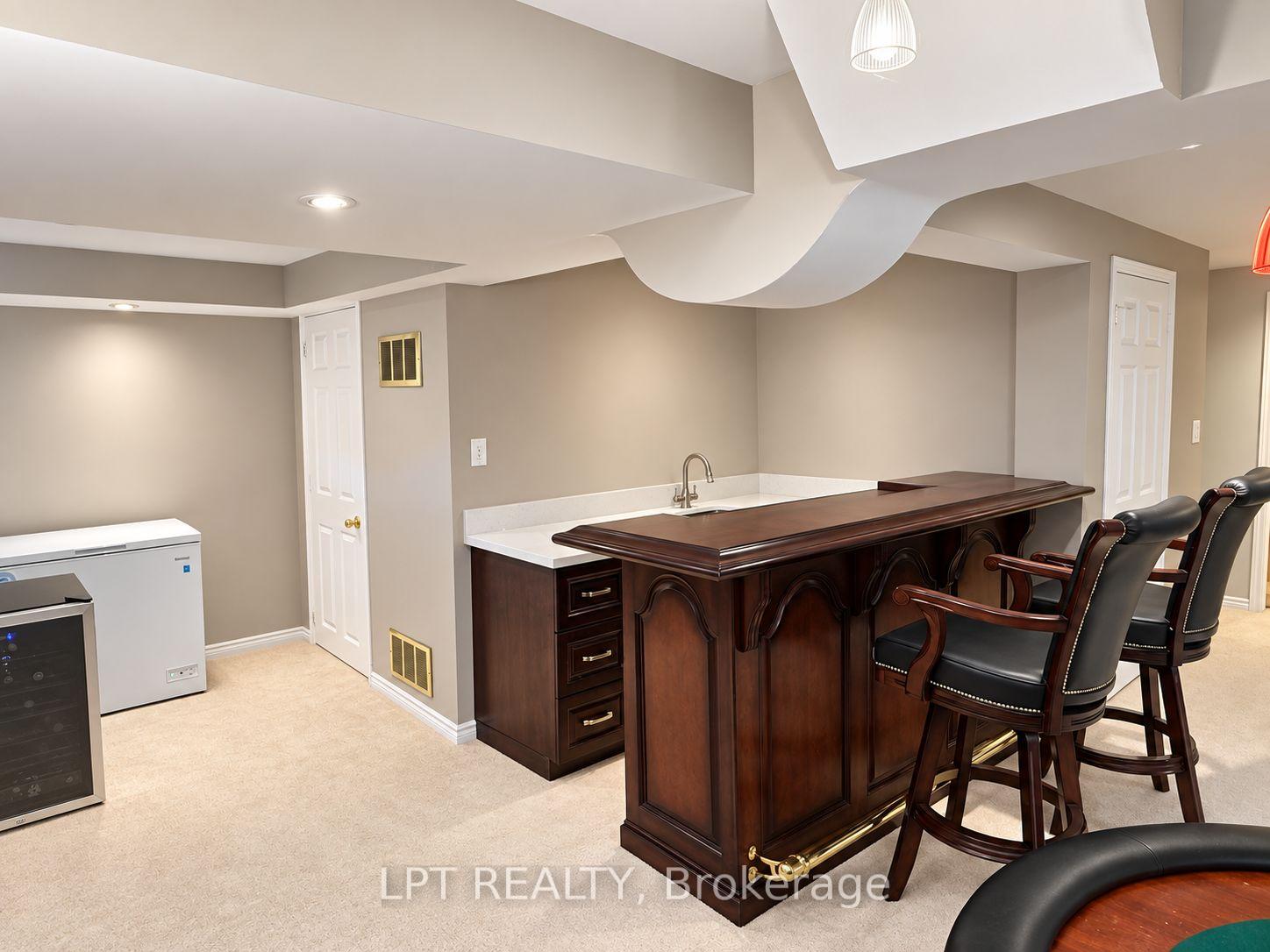Photo 36 of 1 Saxony Drive, Markham, Berczy — HOMEH
