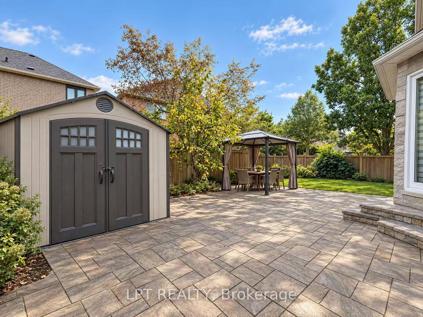 Photo 40 of 1 Saxony Drive, Markham, Berczy — HOMEH
