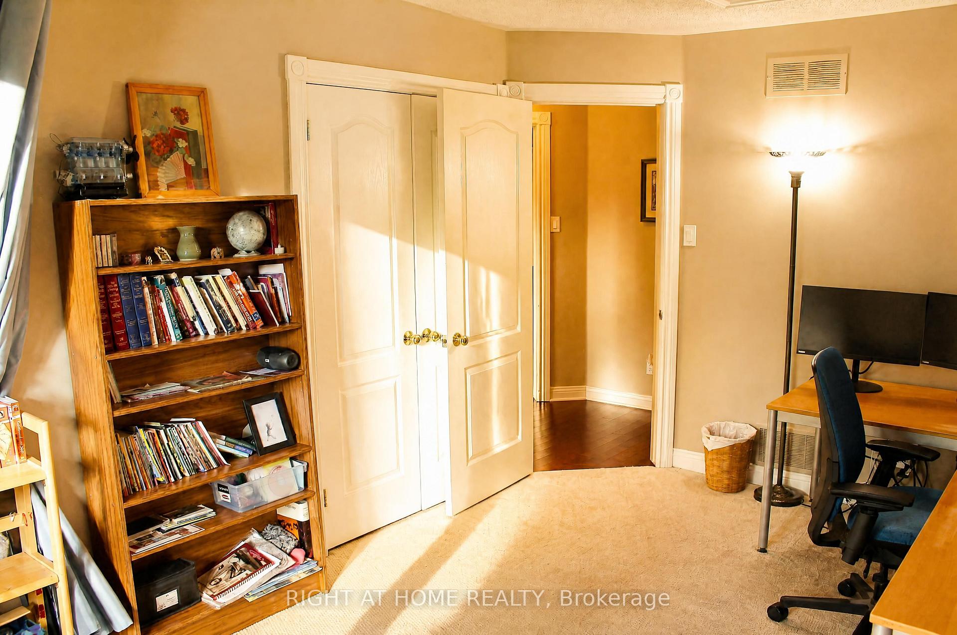 Photo 21 of 173 Grey Fox Drive W, Ottawa, Huntley Ward (North West) — HOMEH
