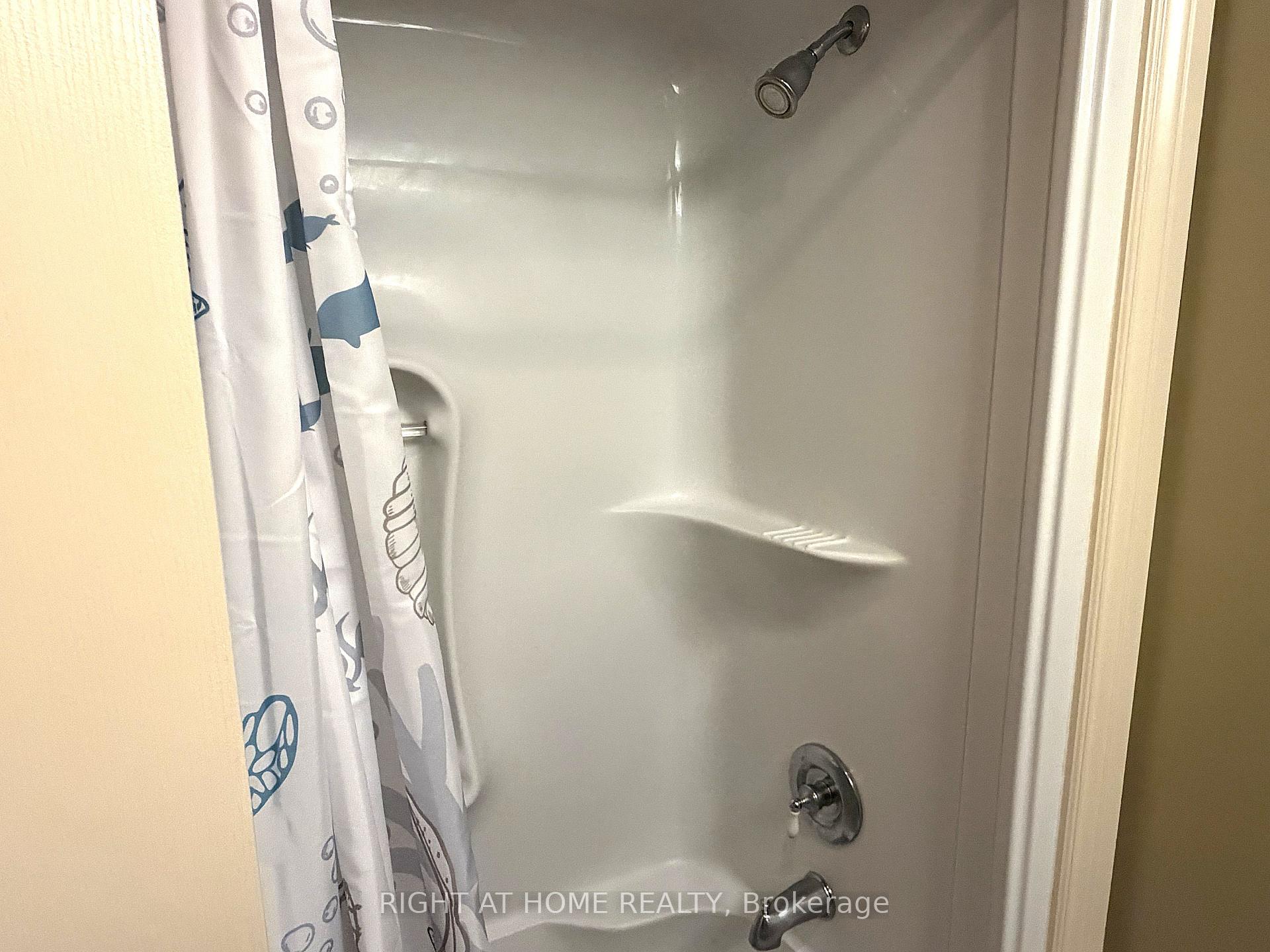 Photo 24 of 173 Grey Fox Drive W, Ottawa, Huntley Ward (North West) — HOMEH