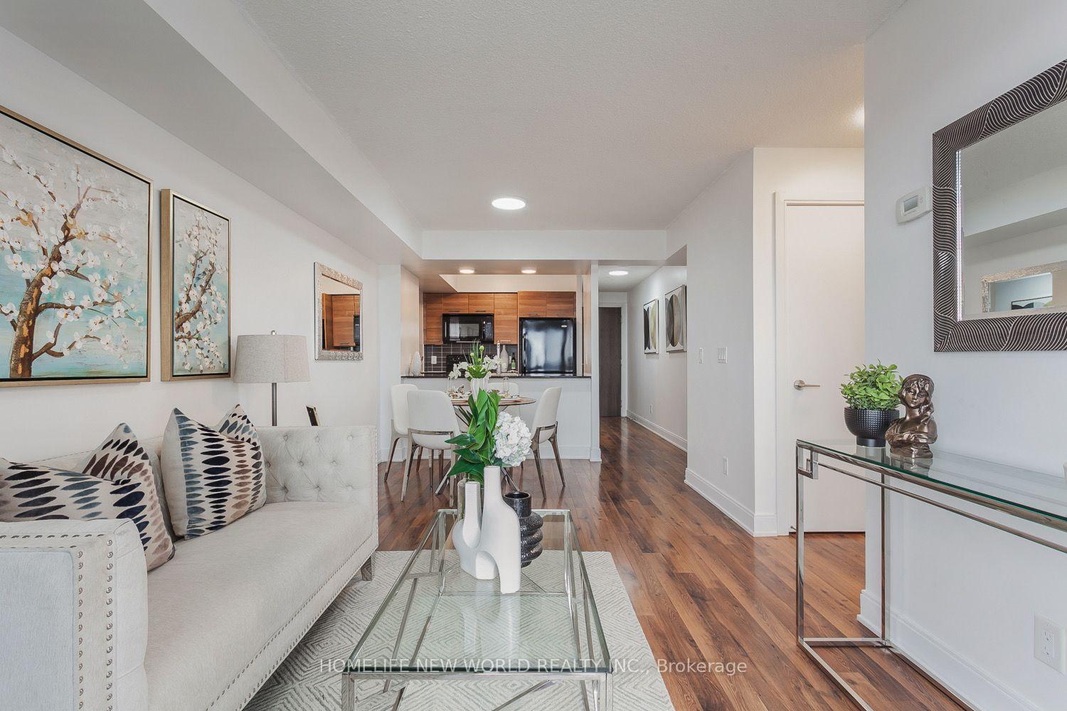 Photo 9 of Unit 3211, 125 Village Green Square, Scarborough, Agincourt South-Malvern West — HOMEH