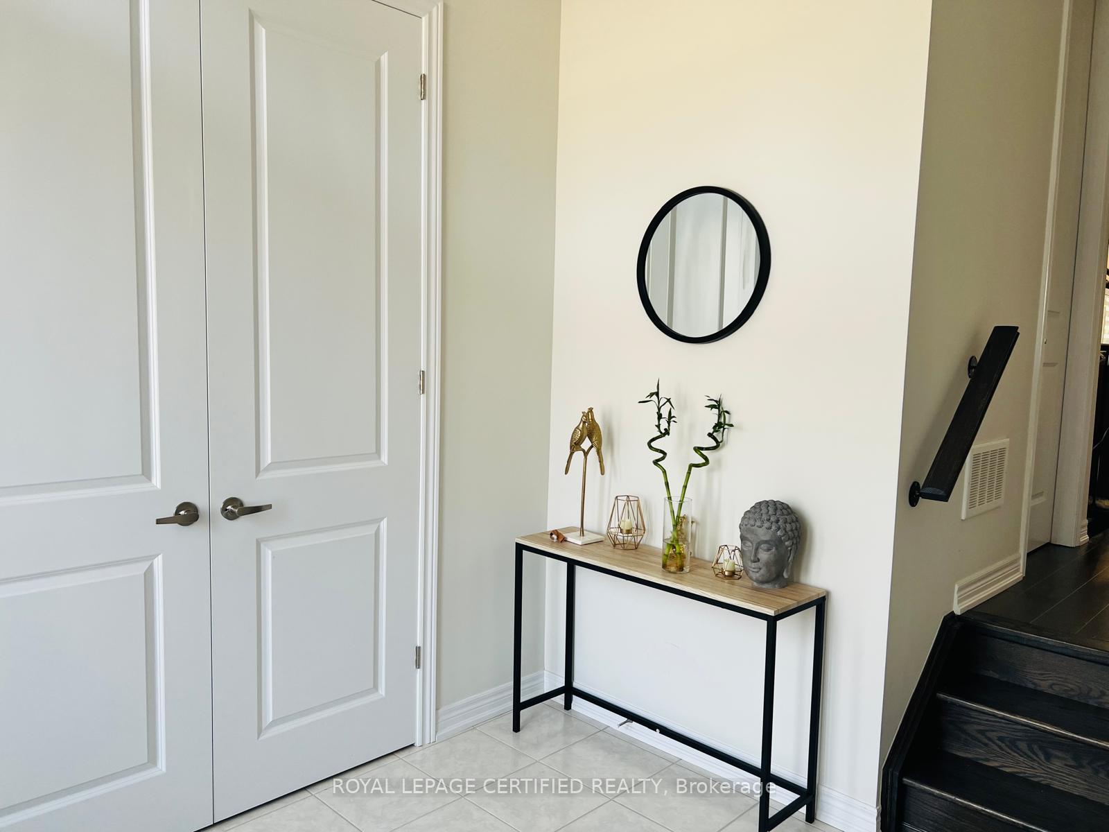 Photo 3 of 23 Charing Cross Gate, Oakville, Glenorchy — HOMEH