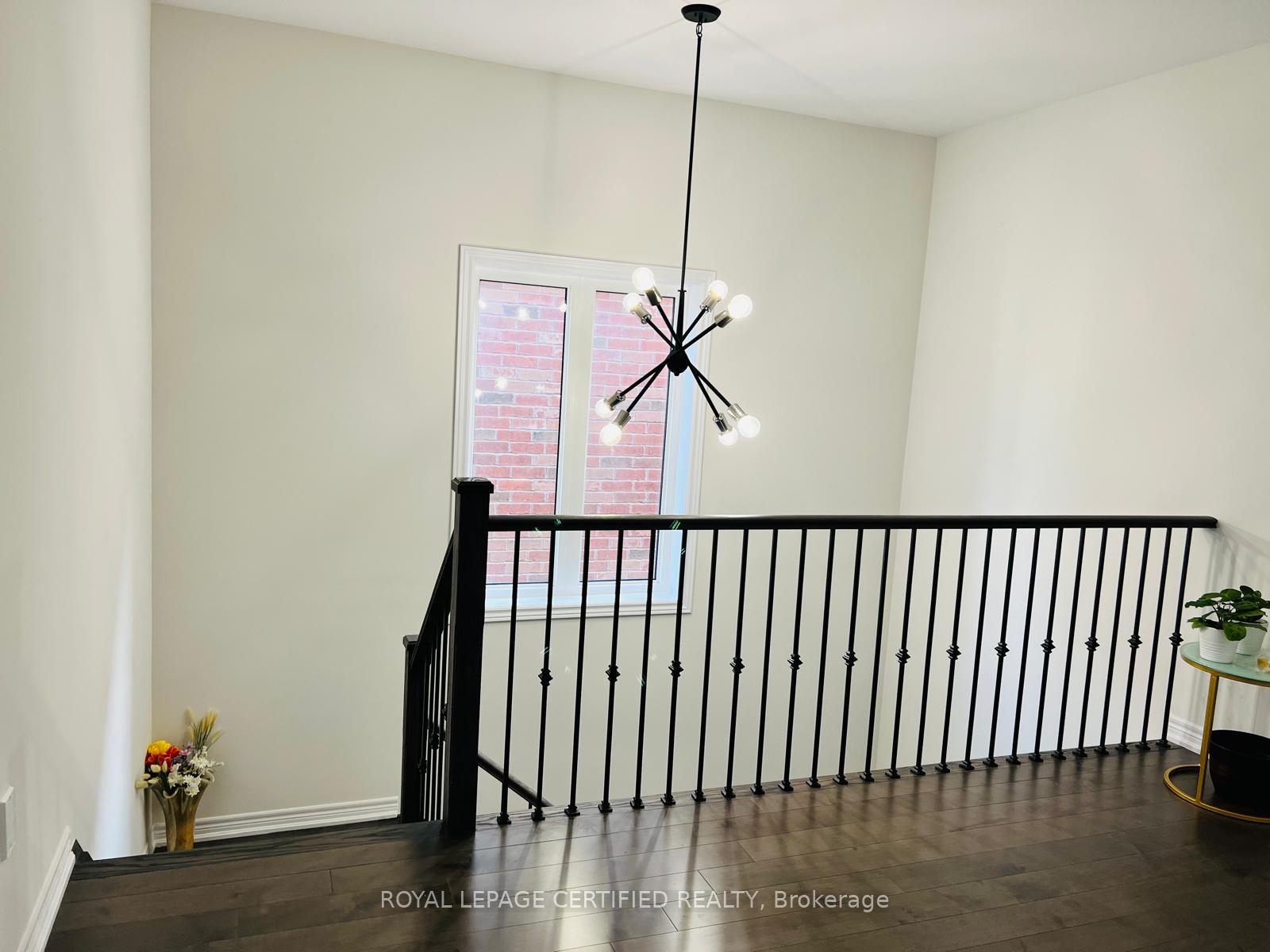 Photo 8 of 23 Charing Cross Gate, Oakville, Glenorchy — HOMEH