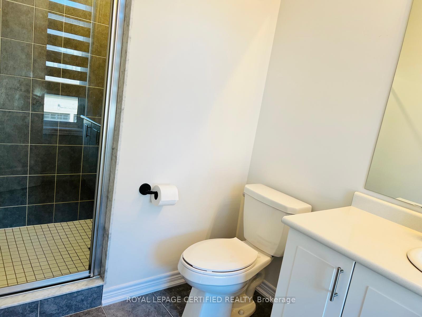 Photo 16 of 23 Charing Cross Gate, Oakville, Glenorchy — HOMEH