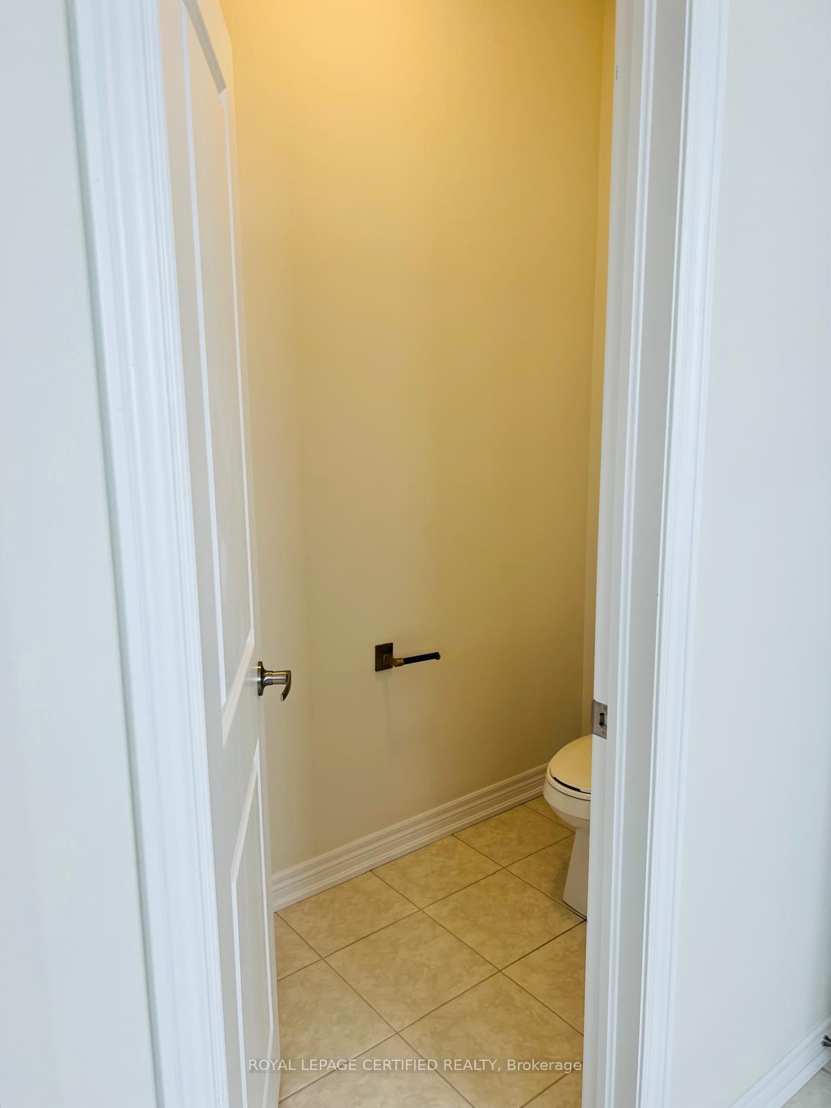 Photo 17 of 23 Charing Cross Gate, Oakville, Glenorchy — HOMEH