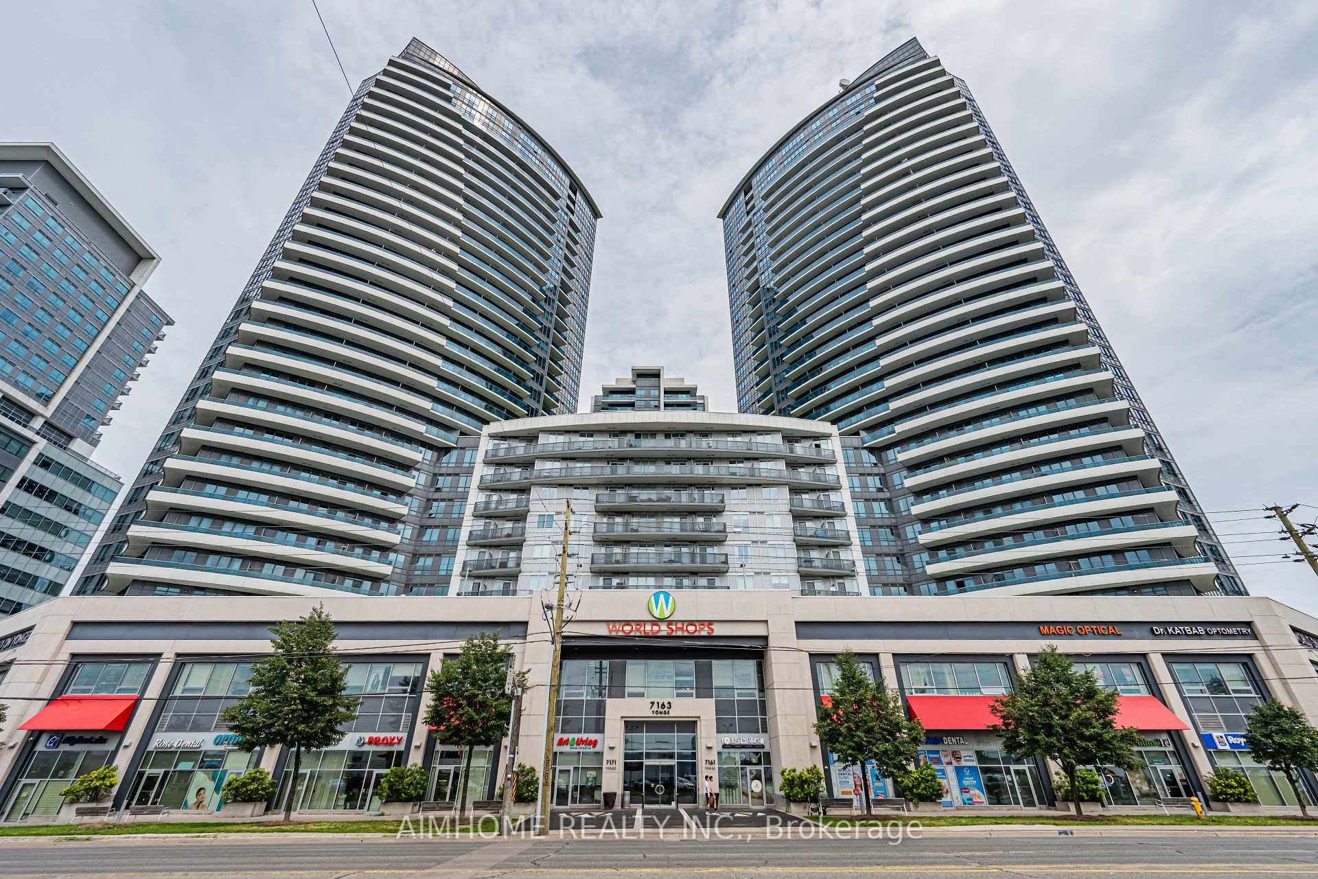 Photo 2 of Unit 1115, 7171 Yonge Street, Markham, Grandview — HOMEH