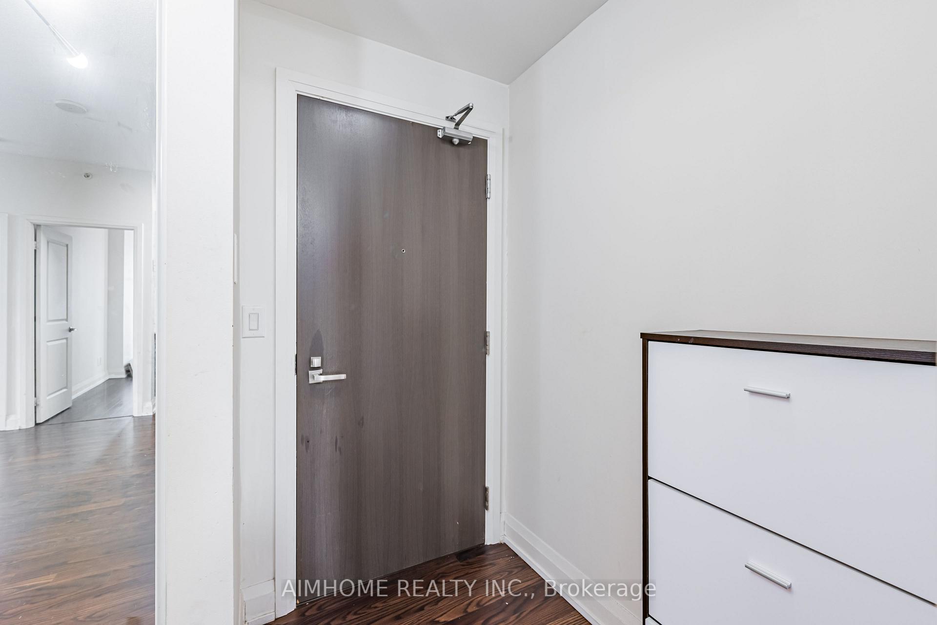 Photo 4 of Unit 1115, 7171 Yonge Street, Markham, Grandview — HOMEH