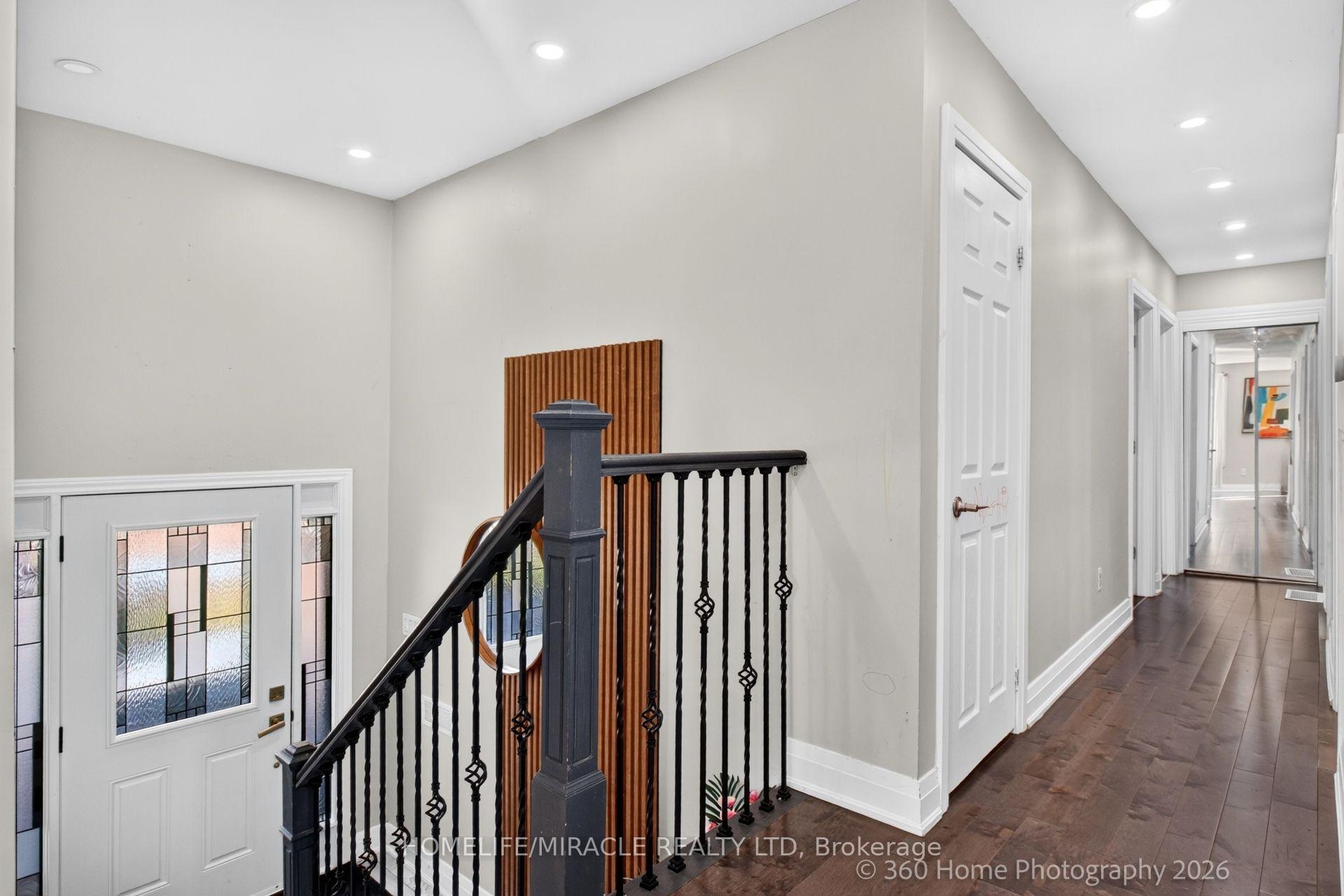 Photo 6 of 696 Sheppard Avenue, Pickering, Woodlands — HOMEH