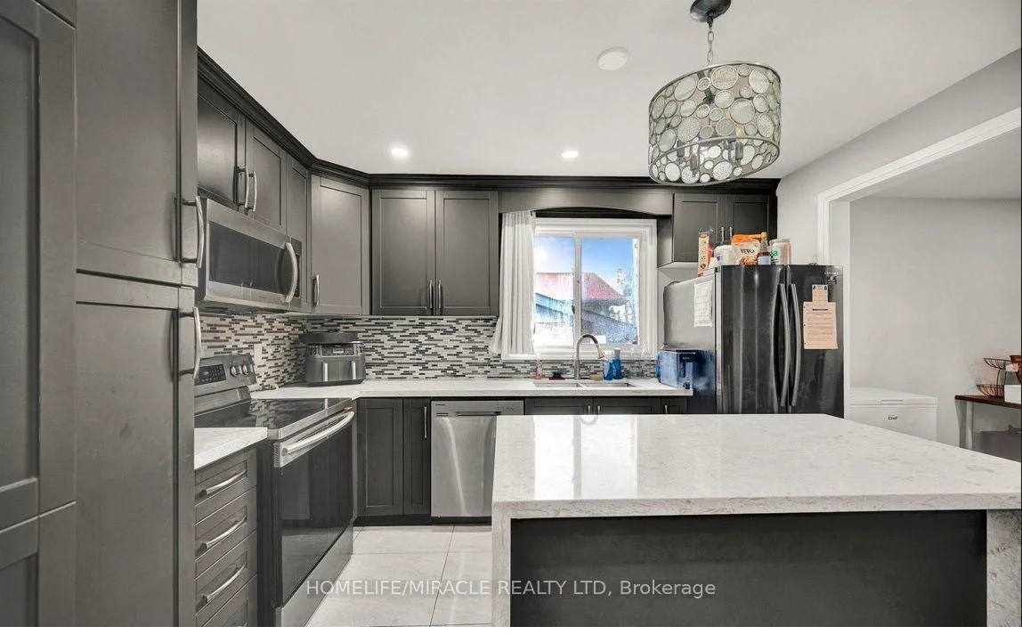 Photo 17 of 696 Sheppard Avenue, Pickering, Woodlands — HOMEH