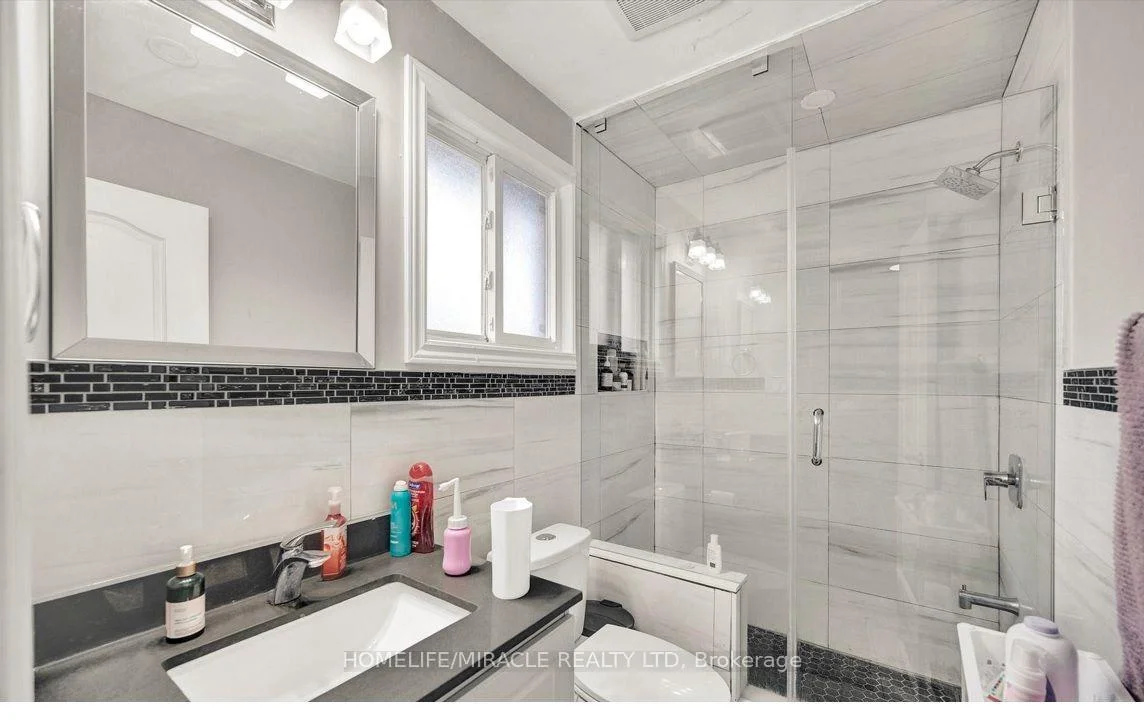Photo 27 of 696 Sheppard Avenue, Pickering, Woodlands — HOMEH