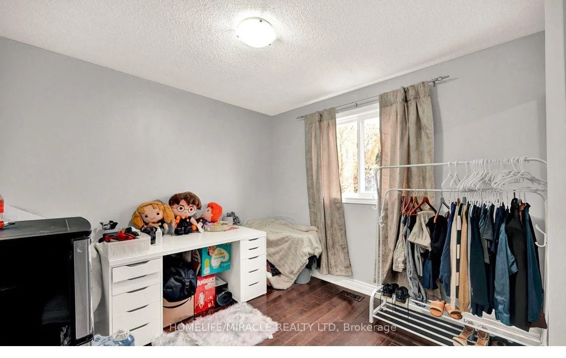Photo 33 of 696 Sheppard Avenue, Pickering, Woodlands — HOMEH