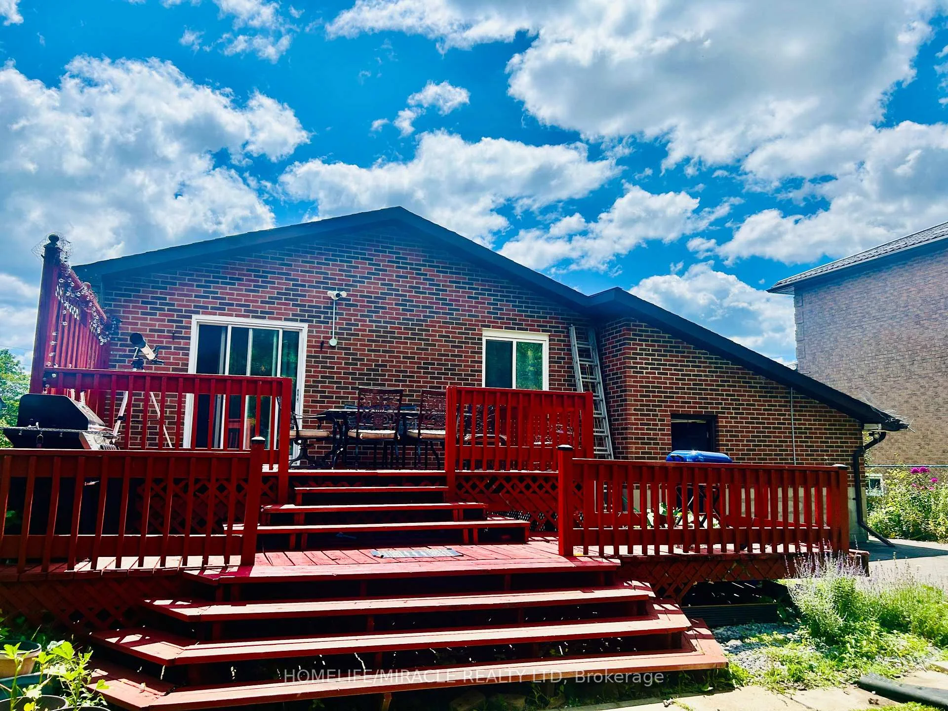 Photo 57 of 696 Sheppard Avenue, Pickering, Woodlands — HOMEH