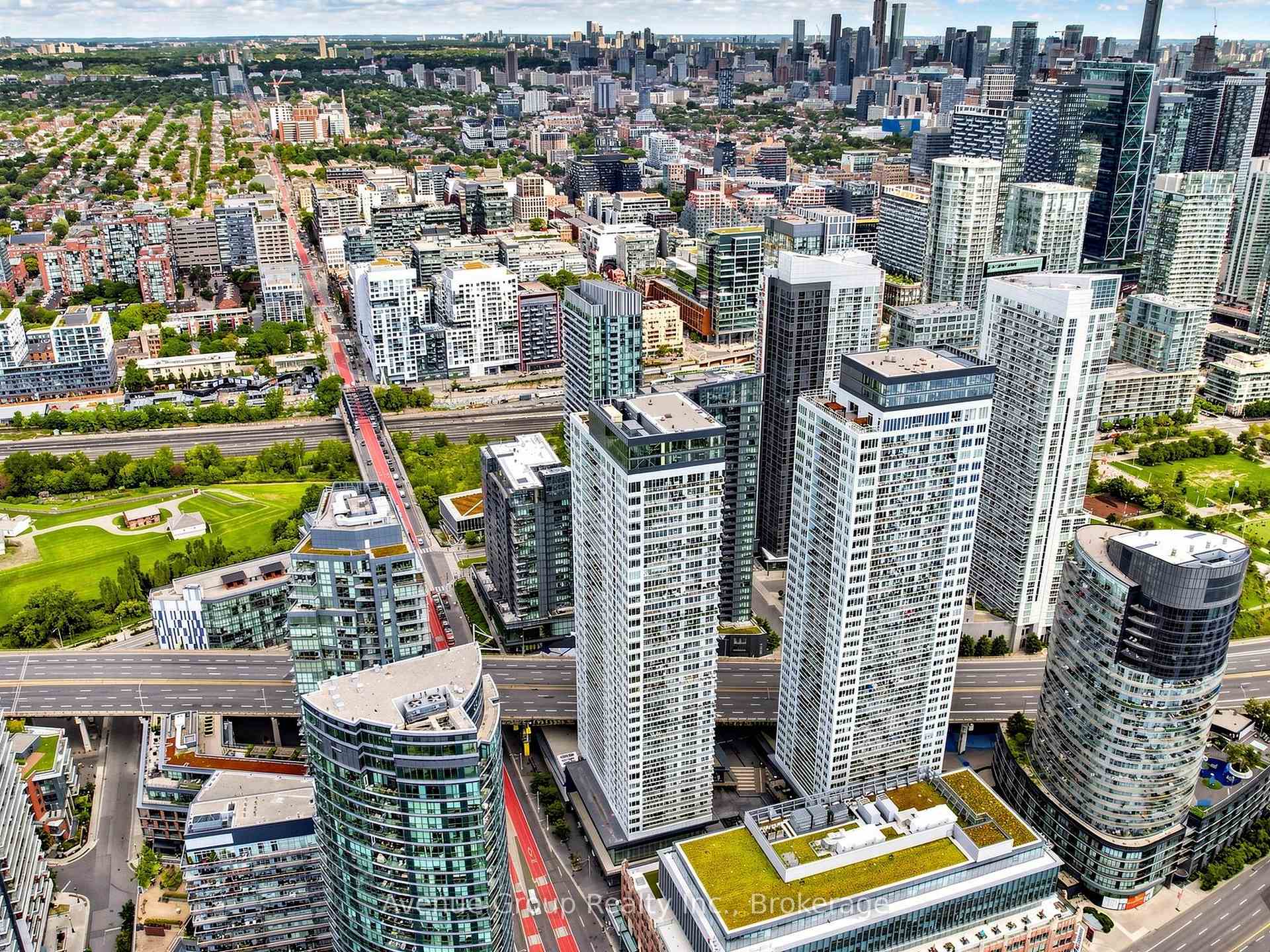 Photo 30 of Unit 1105, 19 Bathurst Street, Toronto, Waterfront Communities — HOMEH
