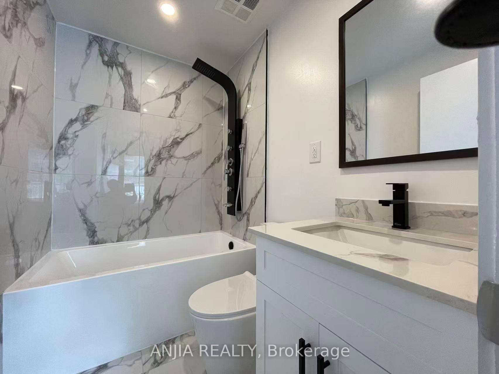 Photo 25 of Unit 1001, 281 Mutual Street, Toronto, Church-Yonge Corridor — HOMEH
