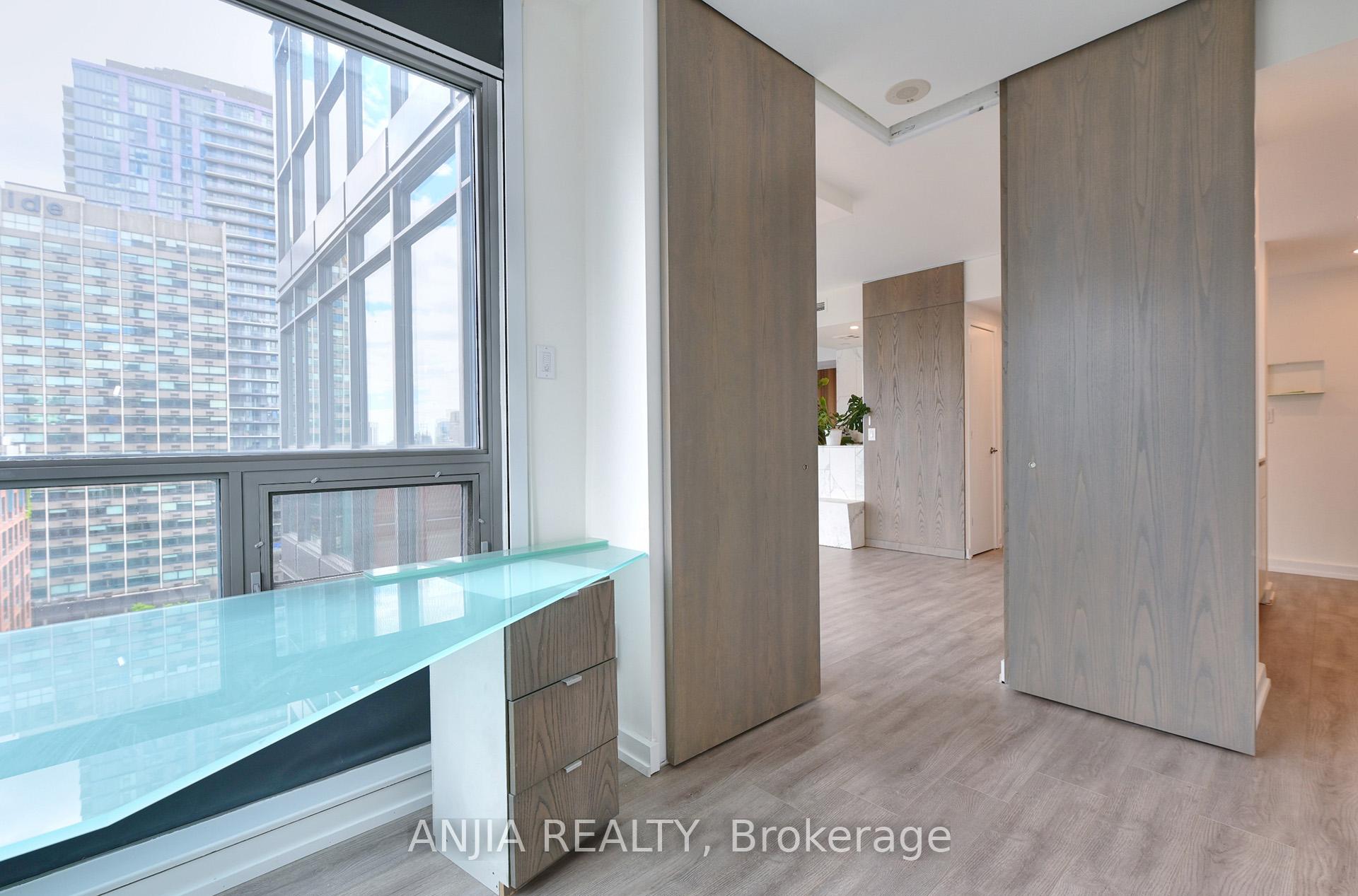 Photo 30 of Unit 1001, 281 Mutual Street, Toronto, Church-Yonge Corridor — HOMEH
