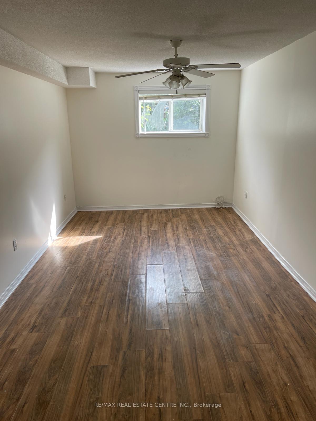 Photo 8 of 204 Van Scott (Basement) Drive, Brampton, Northwest Brampton — HOMEH
