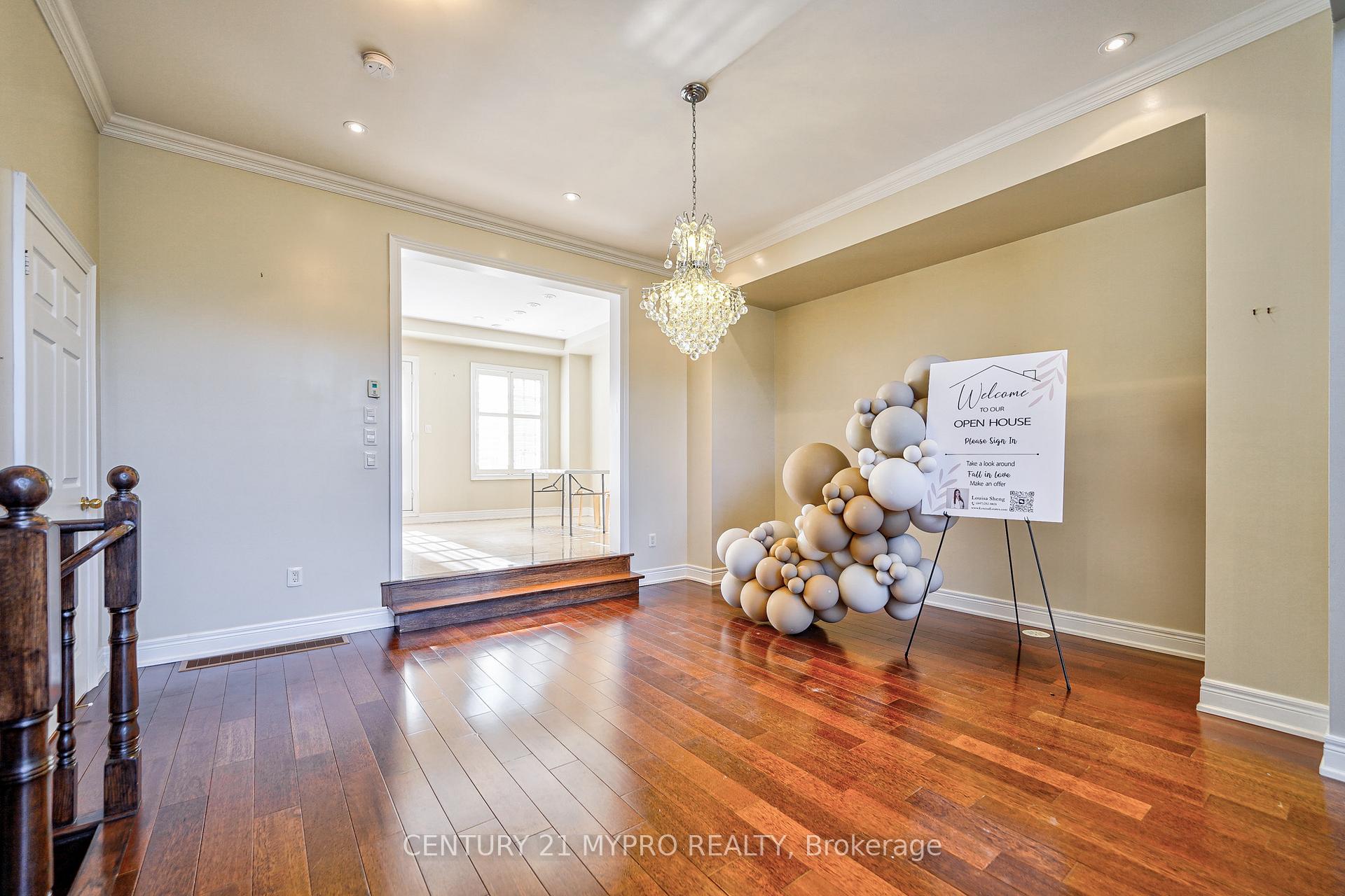 Photo 15 of 43 Rouge Valley Drive, Markham, Unionville — HOMEH