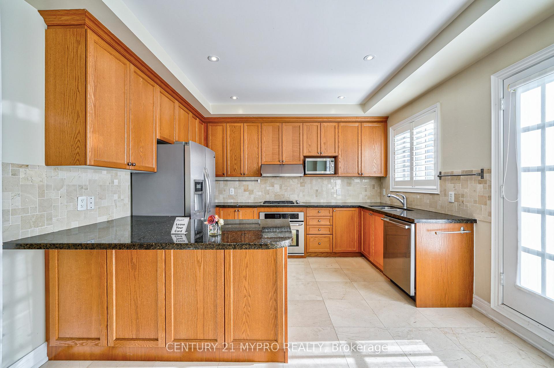 Photo 22 of 43 Rouge Valley Drive, Markham, Unionville — HOMEH