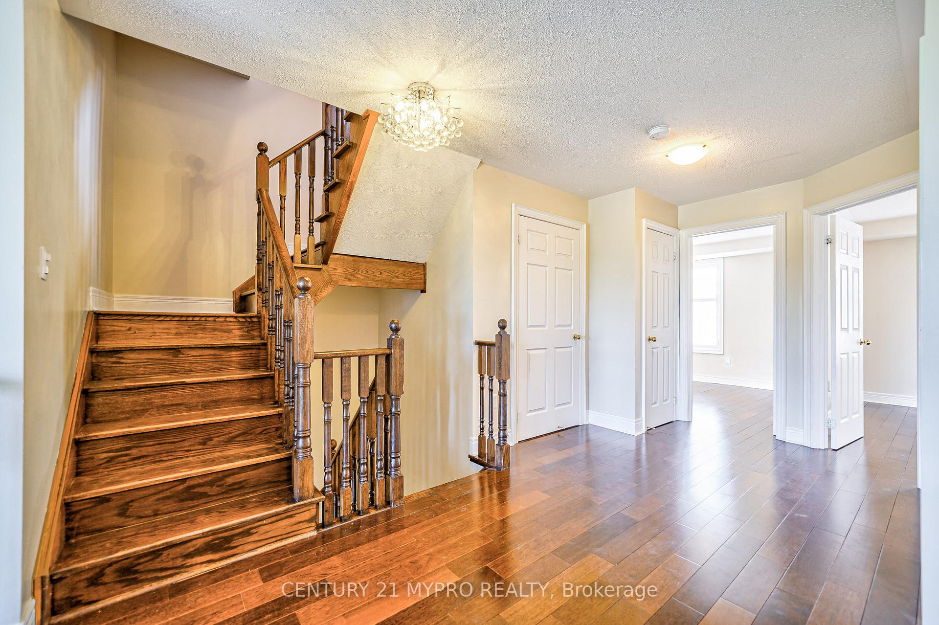 Photo 27 of 43 Rouge Valley Drive, Markham, Unionville — HOMEH