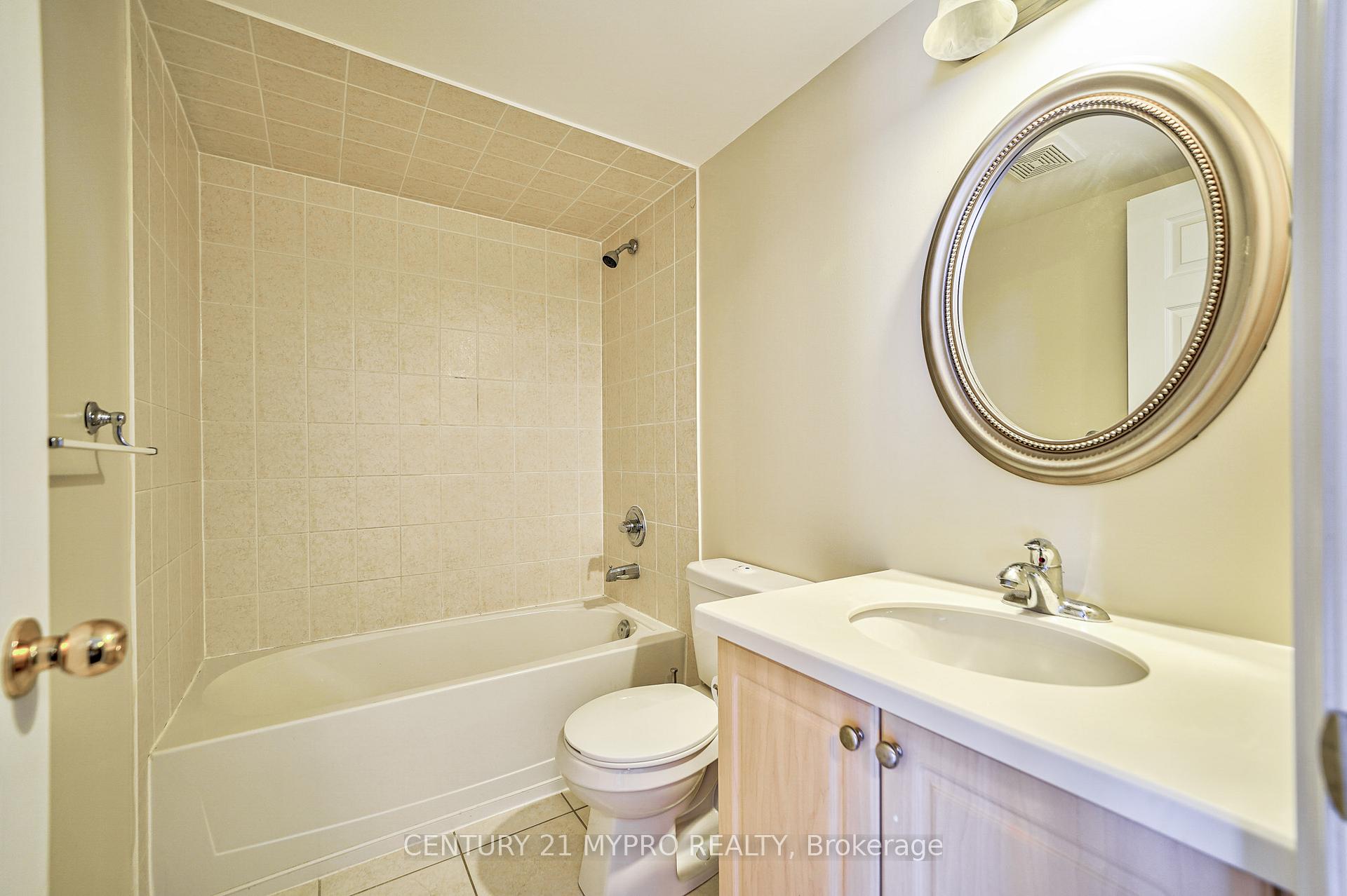 Photo 29 of 43 Rouge Valley Drive, Markham, Unionville — HOMEH