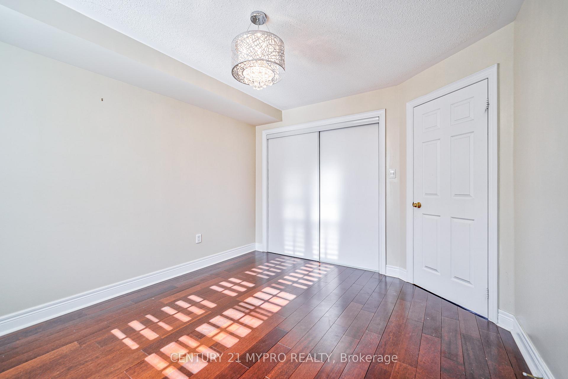 Photo 31 of 43 Rouge Valley Drive, Markham, Unionville — HOMEH