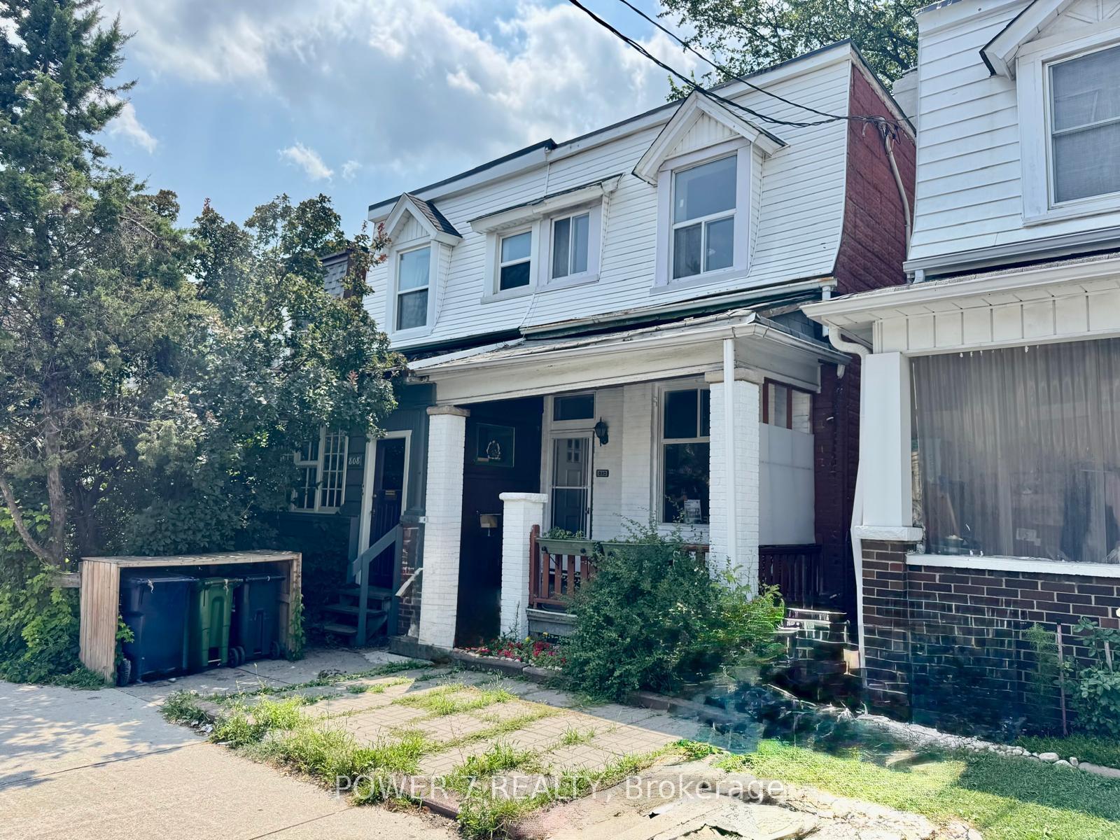 Photo 1 of 810 Ossington Avenue, Toronto, Dovercourt-Wallace Emerson-Junction — HOMEH