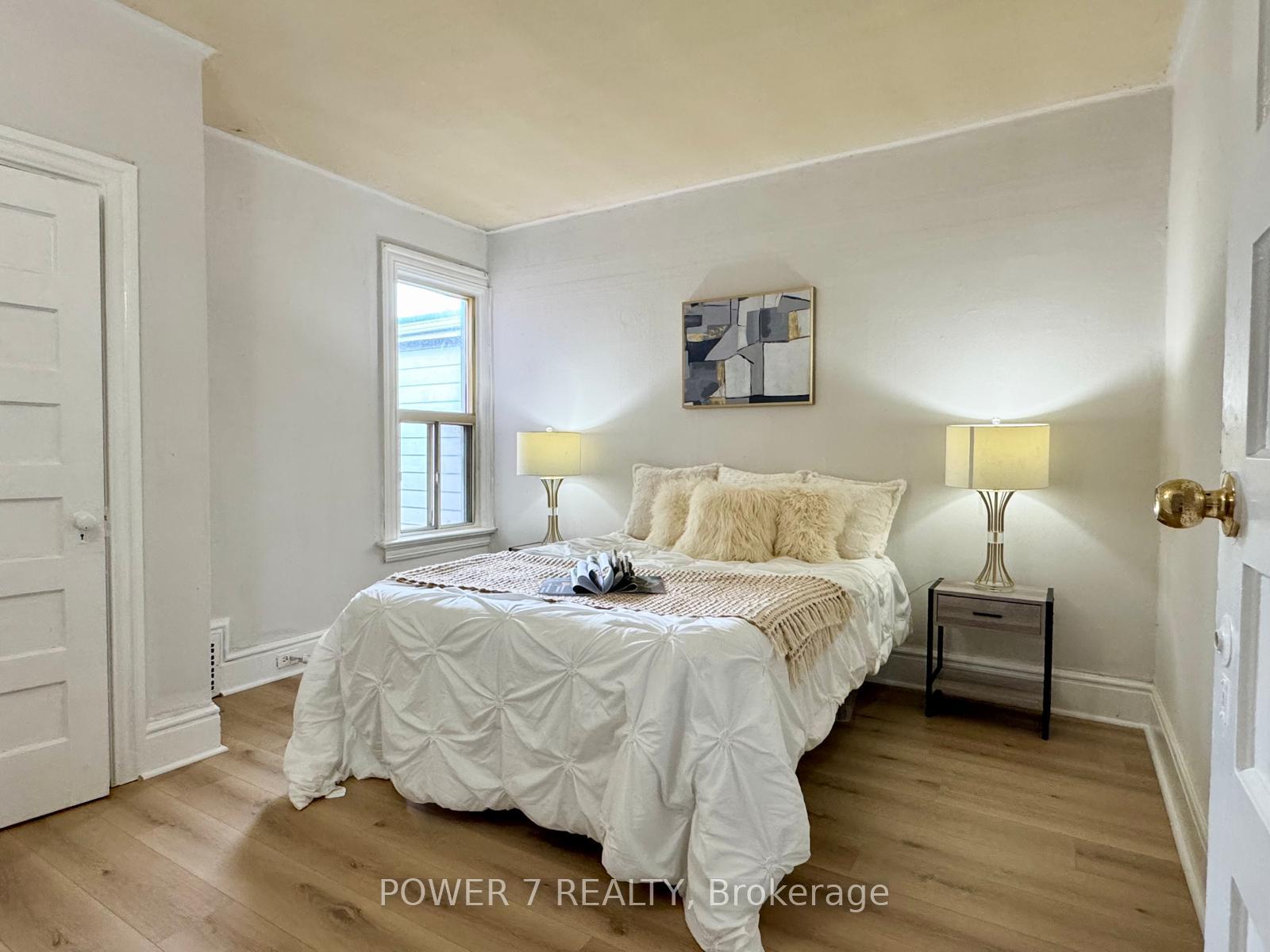 Photo 16 of 810 Ossington Avenue, Toronto, Dovercourt-Wallace Emerson-Junction — HOMEH