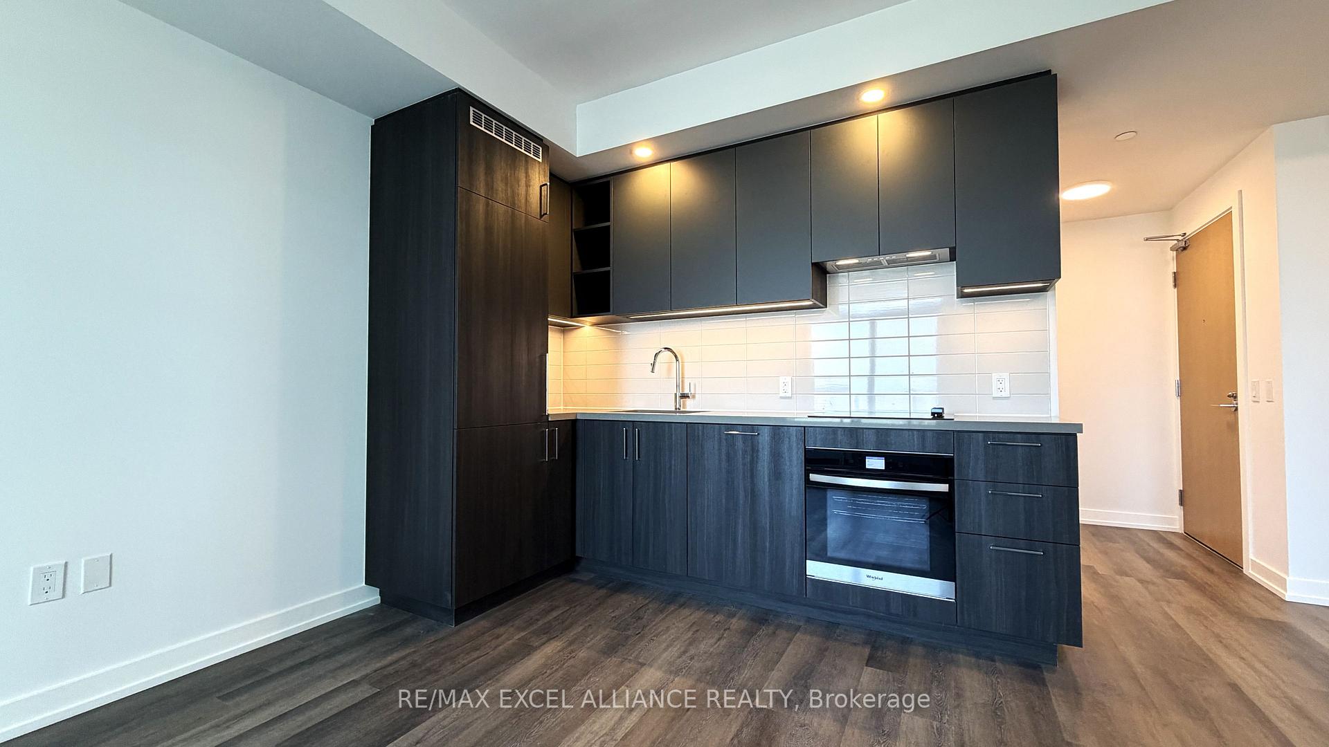 Photo 7 of Unit 1712, 5 Meadowdale Road, Vaughan, Vaughan Corporate Centre — HOMEH