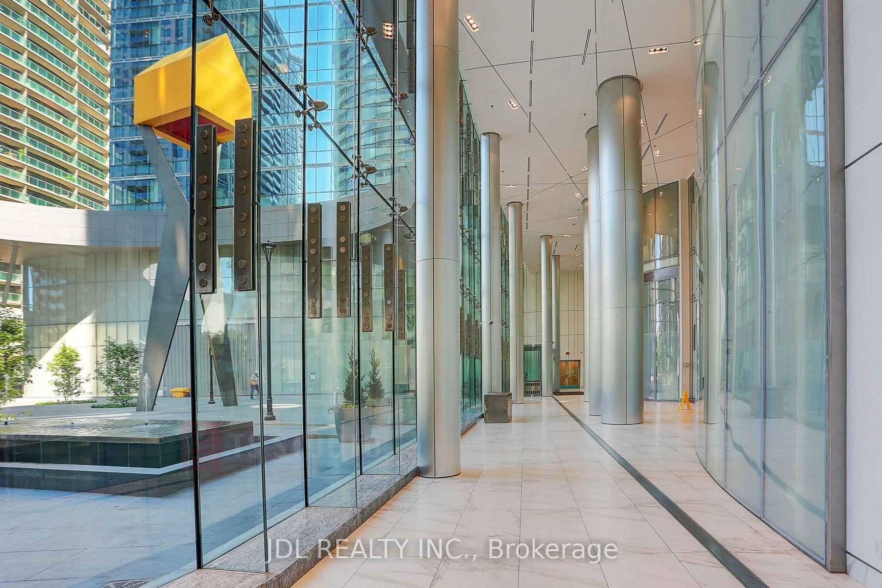 Photo 5 of Unit 2012, 14 York Street, Toronto, Waterfront Communities — HOMEH