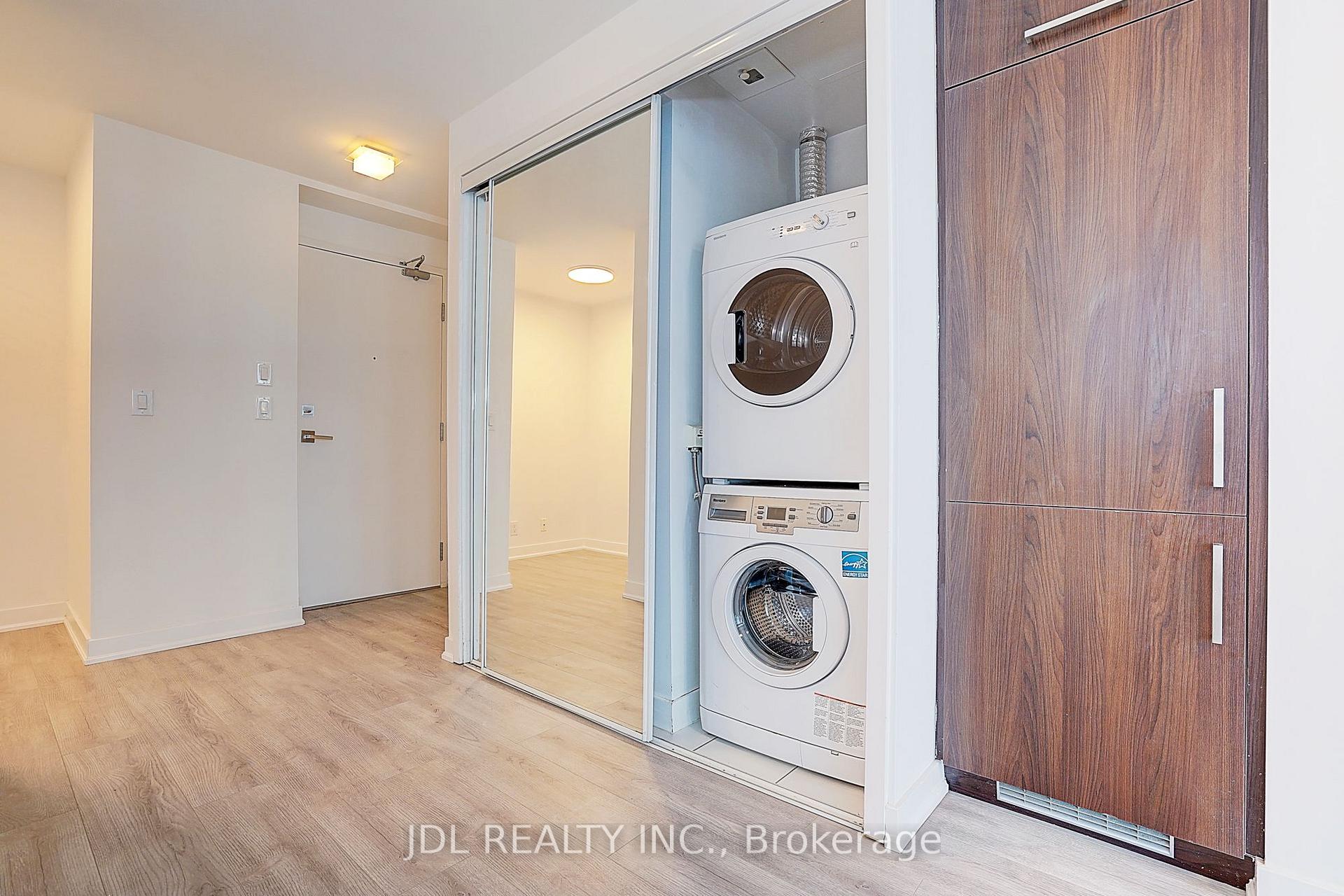 Photo 15 of Unit 2012, 14 York Street, Toronto, Waterfront Communities — HOMEH