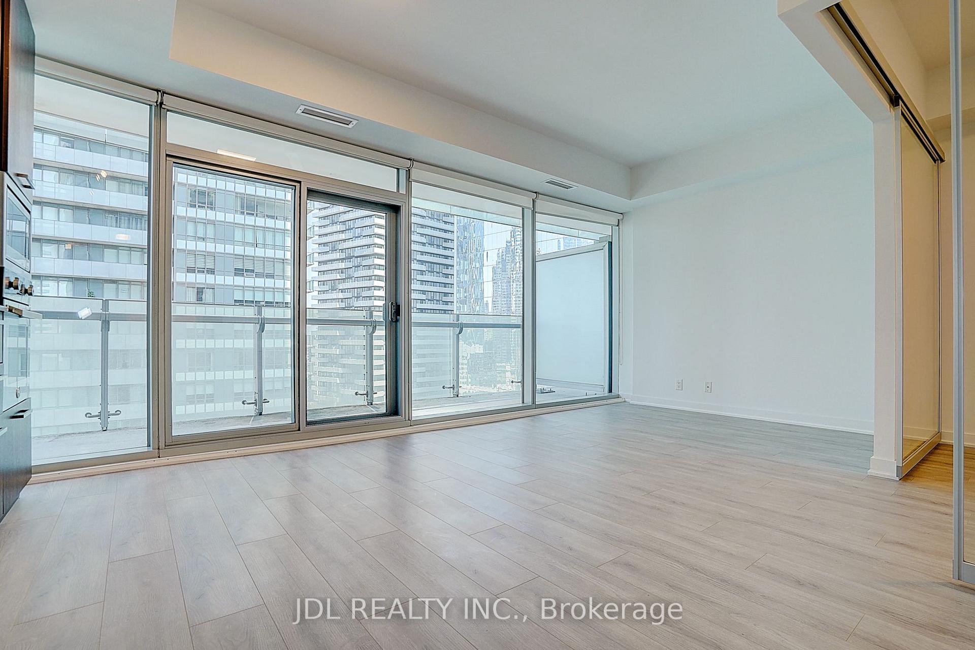 Photo 26 of Unit 2012, 14 York Street, Toronto, Waterfront Communities — HOMEH