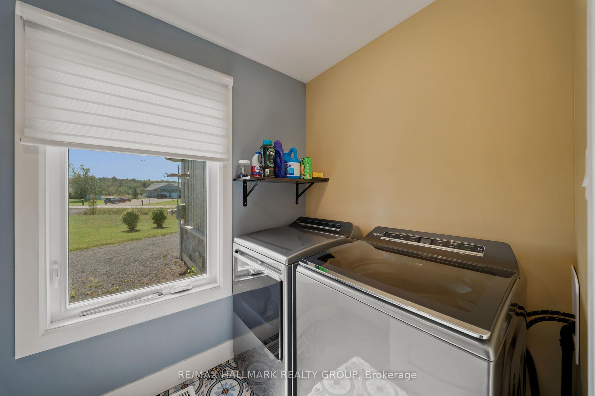 Photo 12 of 3515 Front Road E, Champlain, Champlain Twp — HOMEH